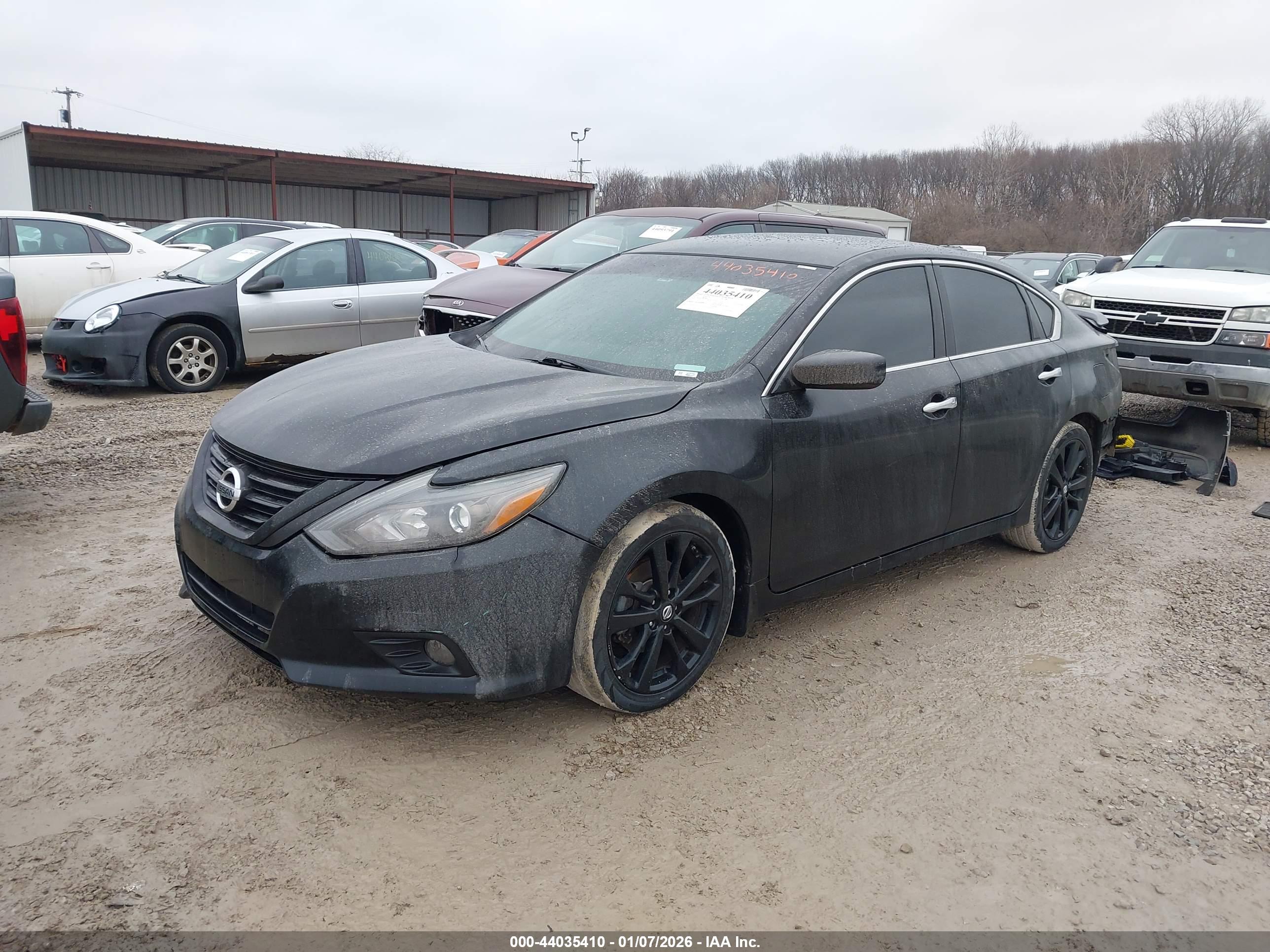 NISSAN ALTIMA image 2
