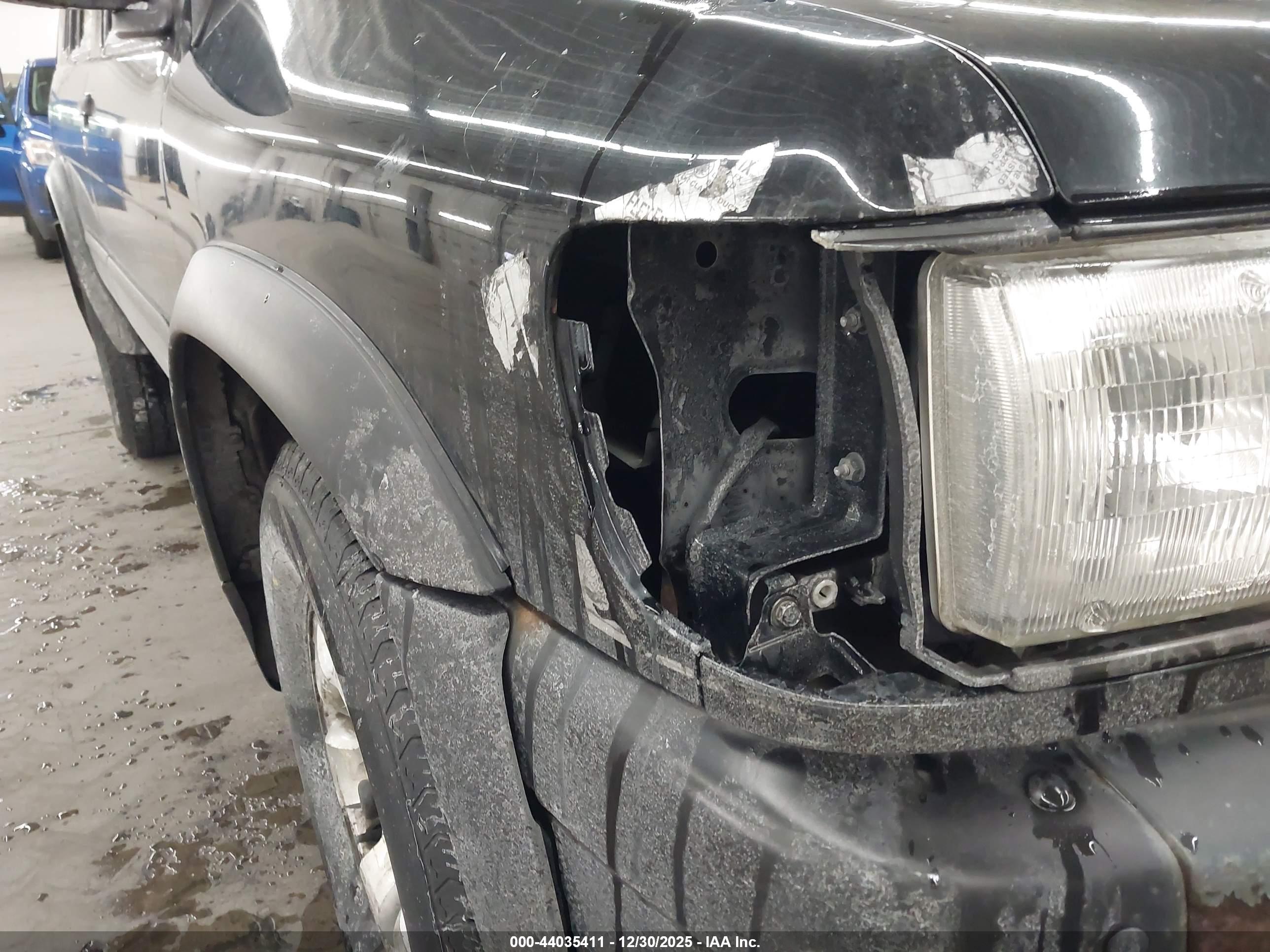 NISSAN PATHFINDER image 6
