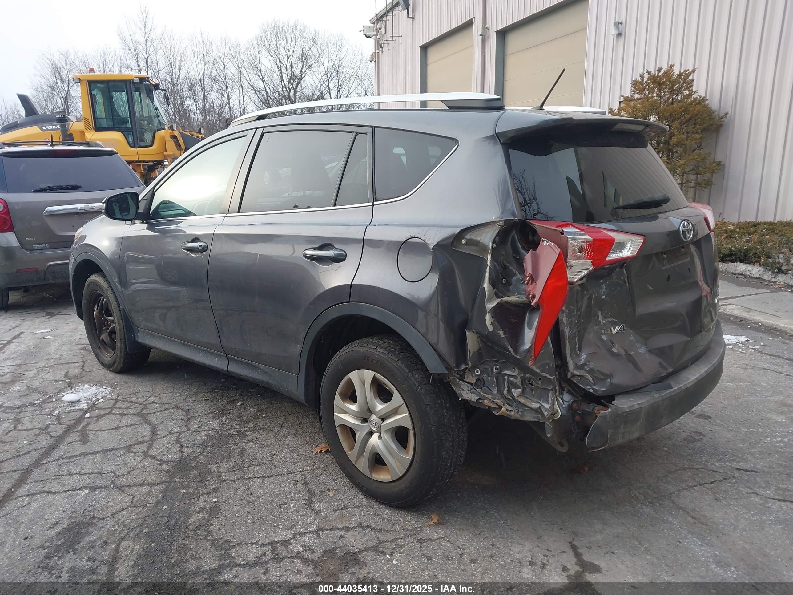 TOYOTA RAV4 image 3
