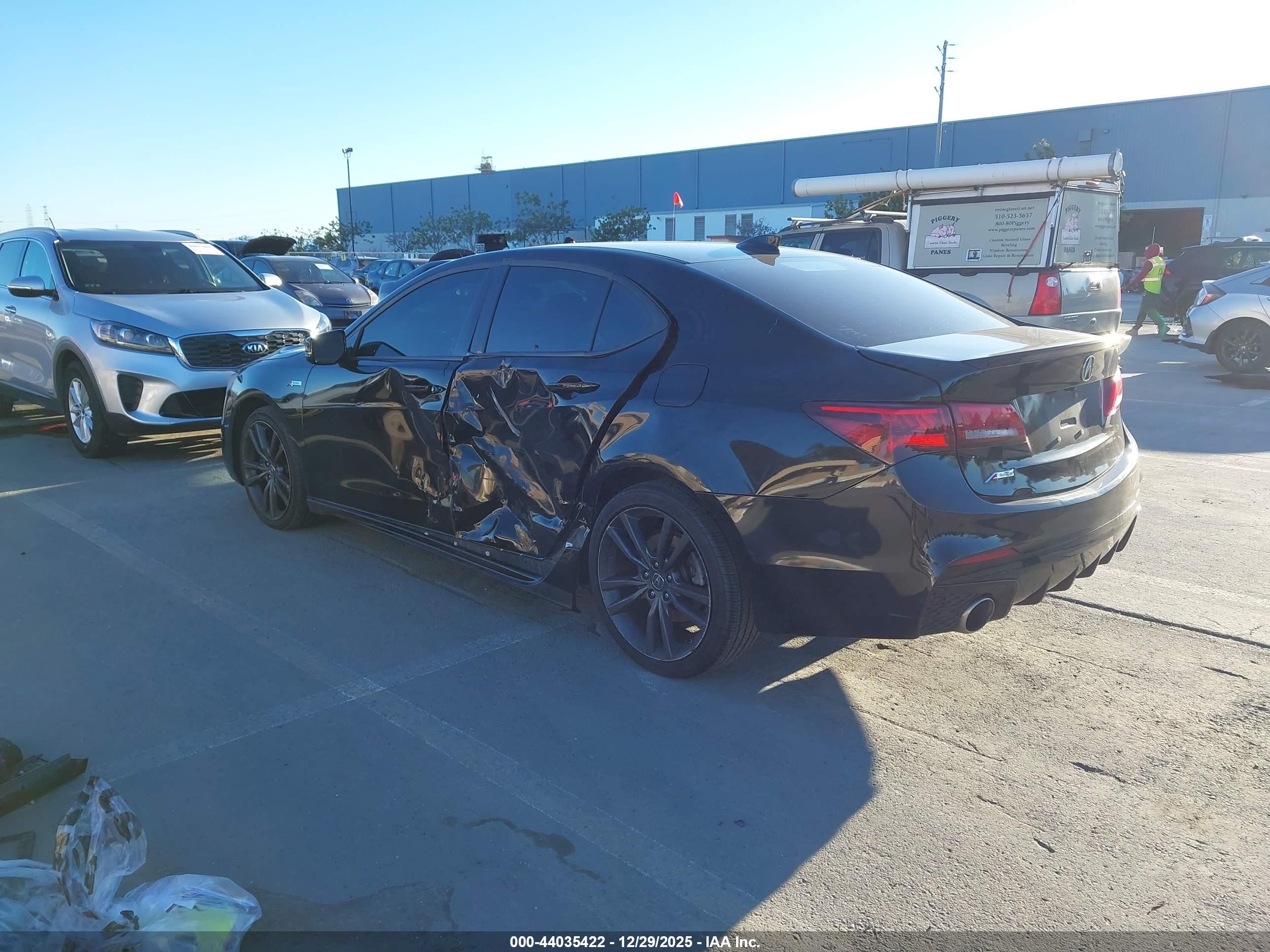 ACURA TLX image 3