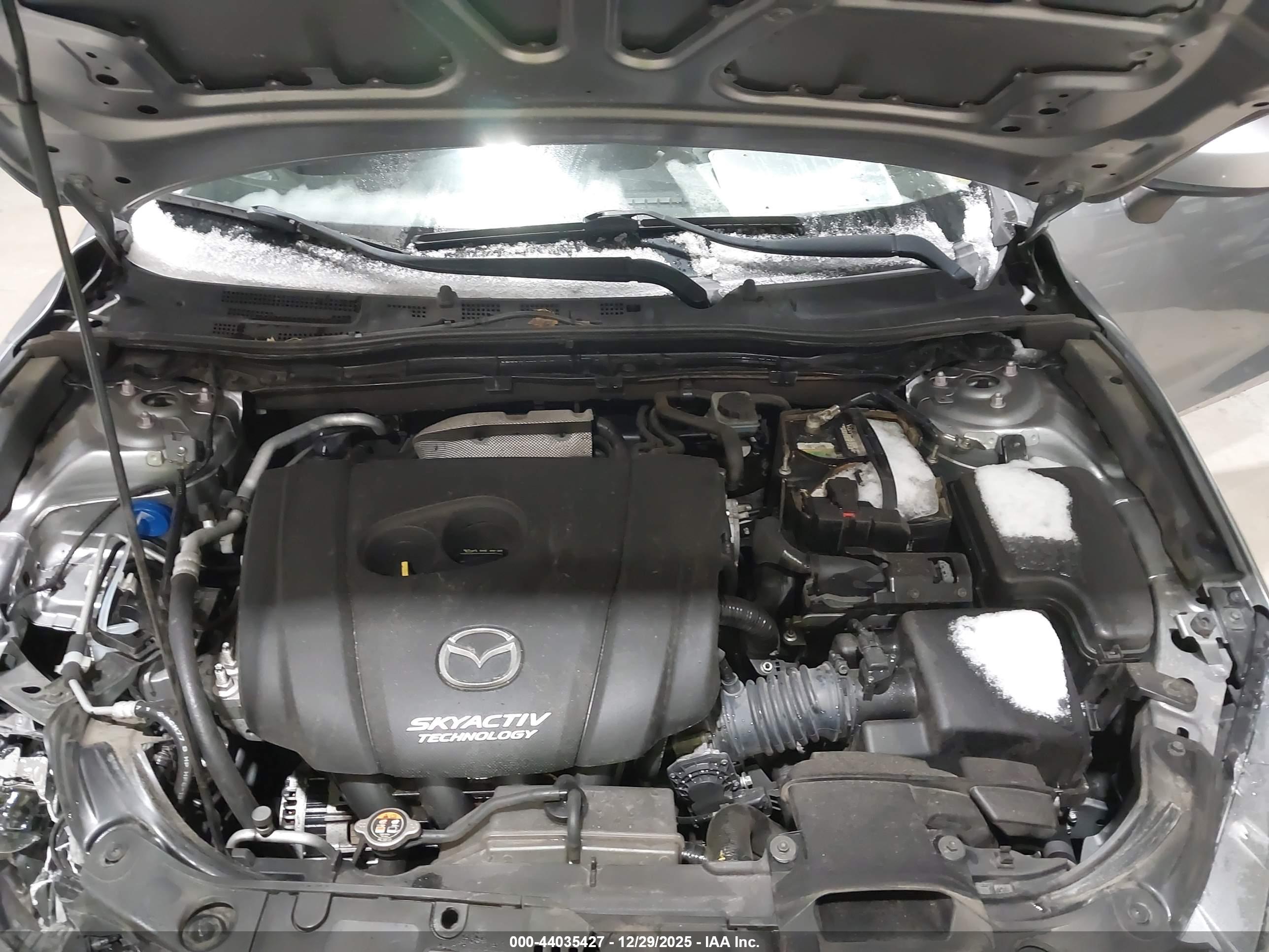 MAZDA MAZDA3 image 10