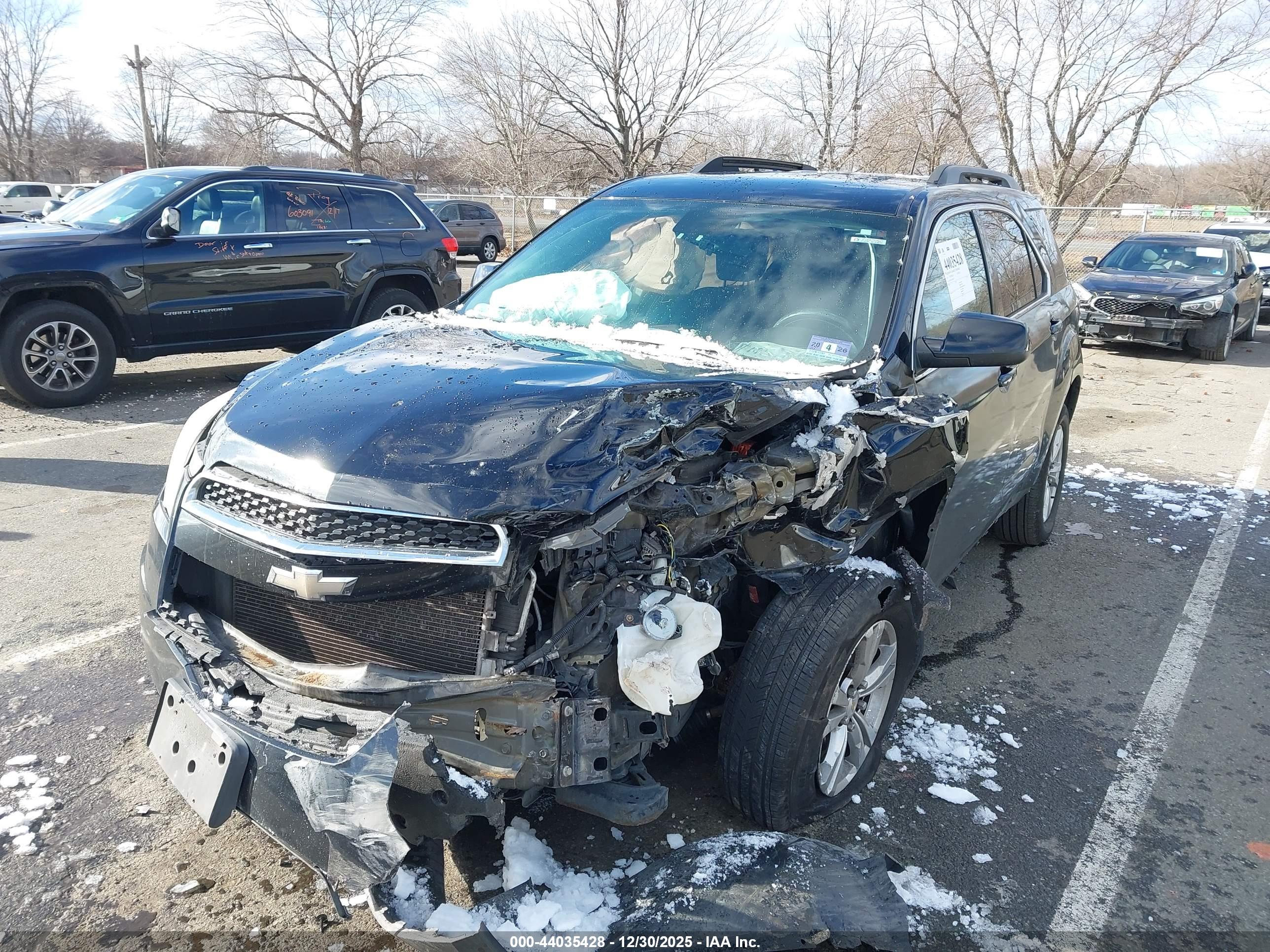 CHEVROLET EQUINOX image 2