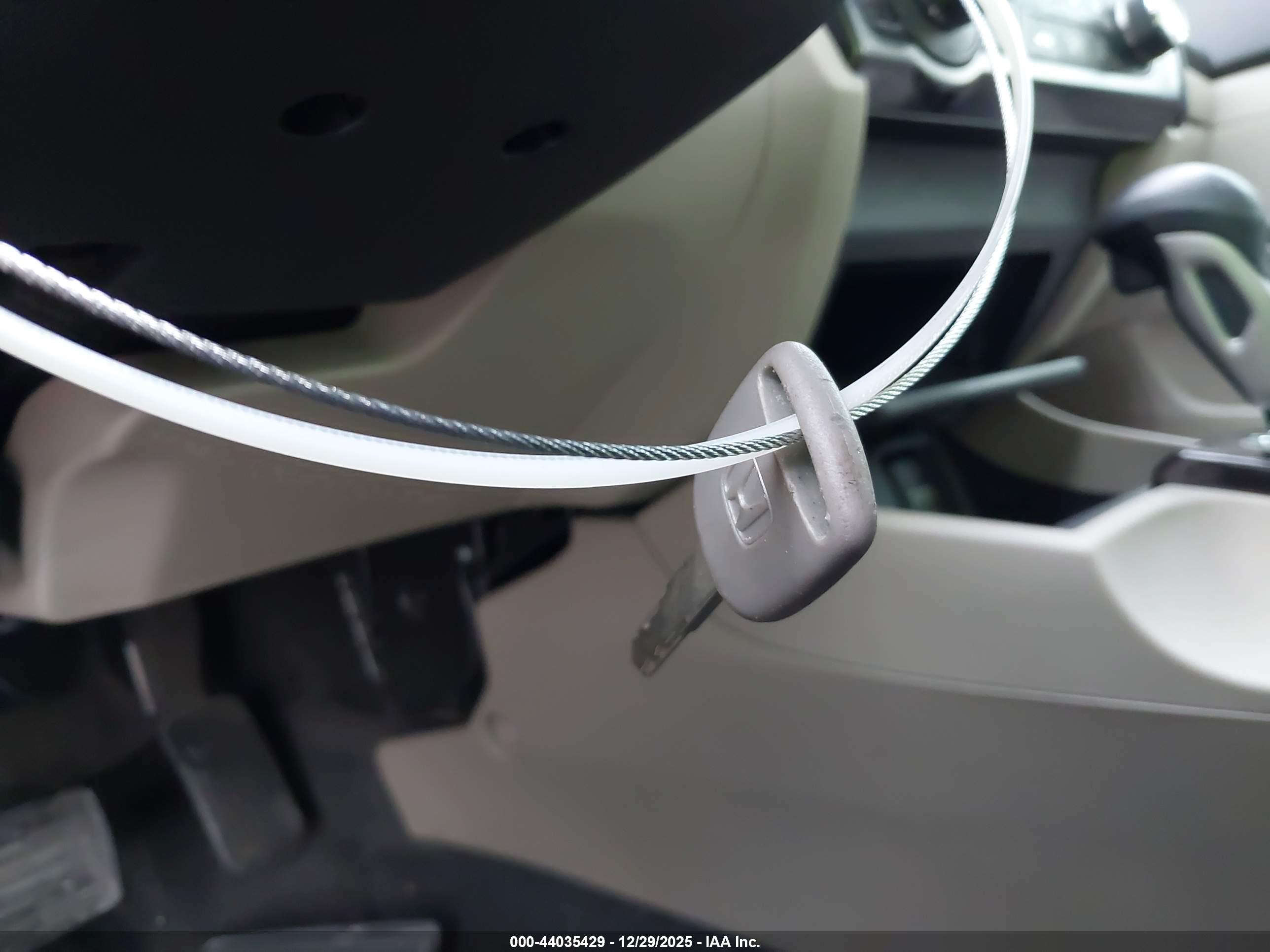 HONDA CIVIC image 11