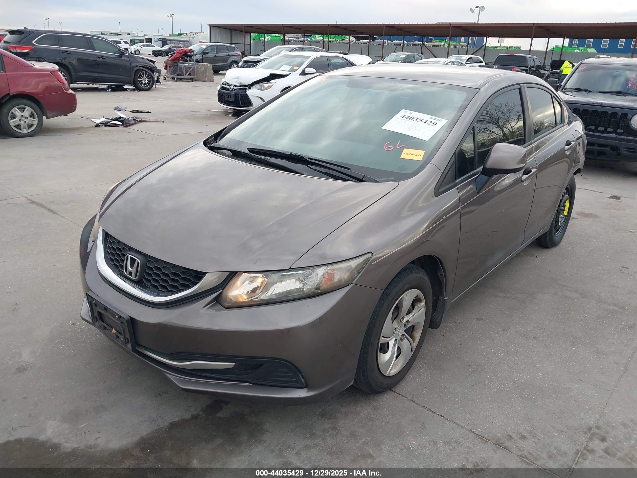 HONDA CIVIC image 2