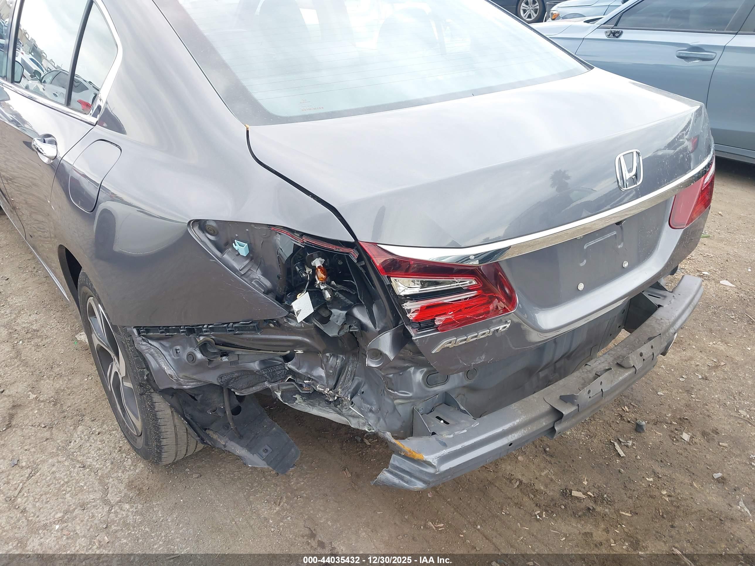 HONDA ACCORD image 6