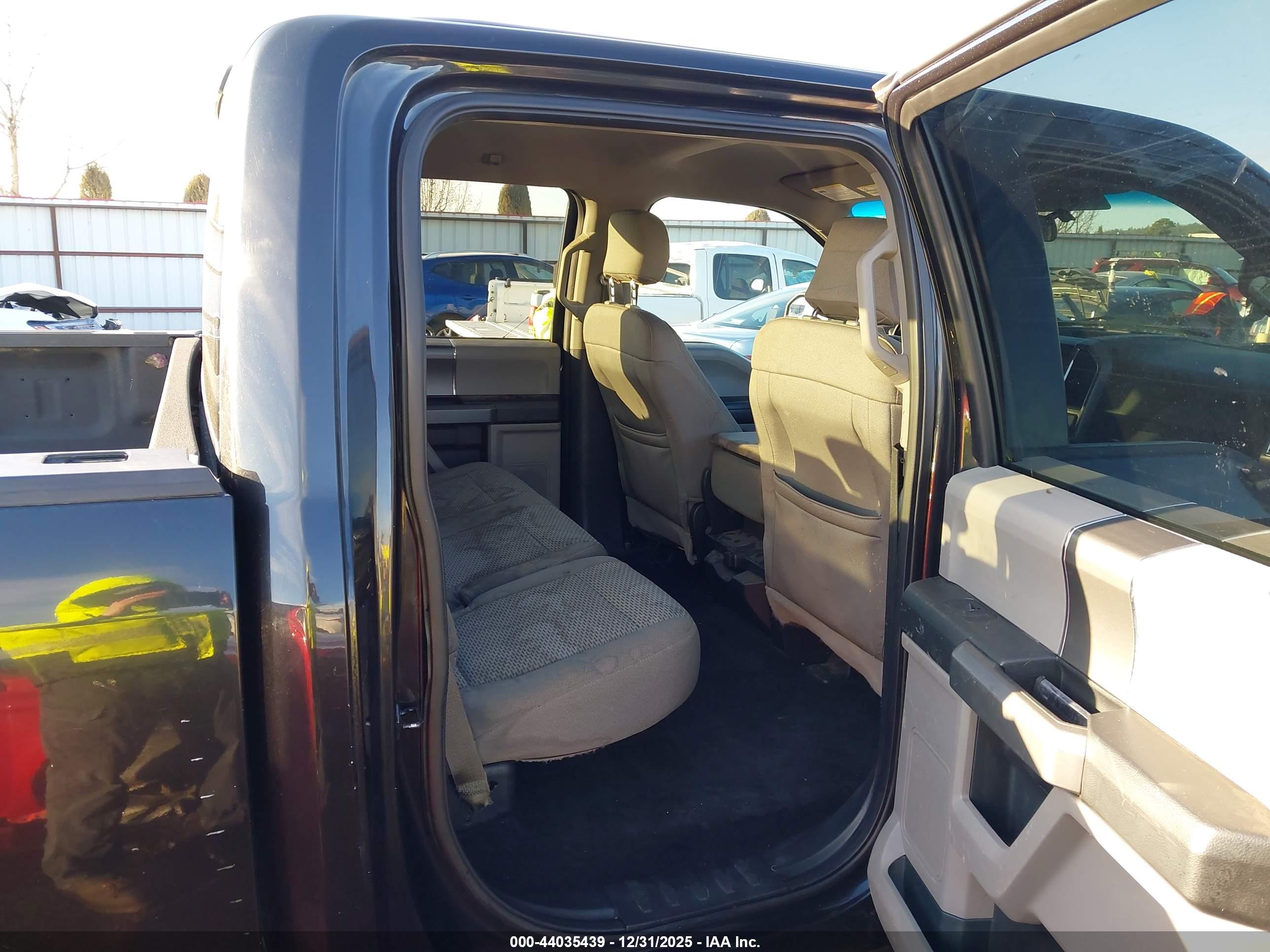 FORD F-150 image 8