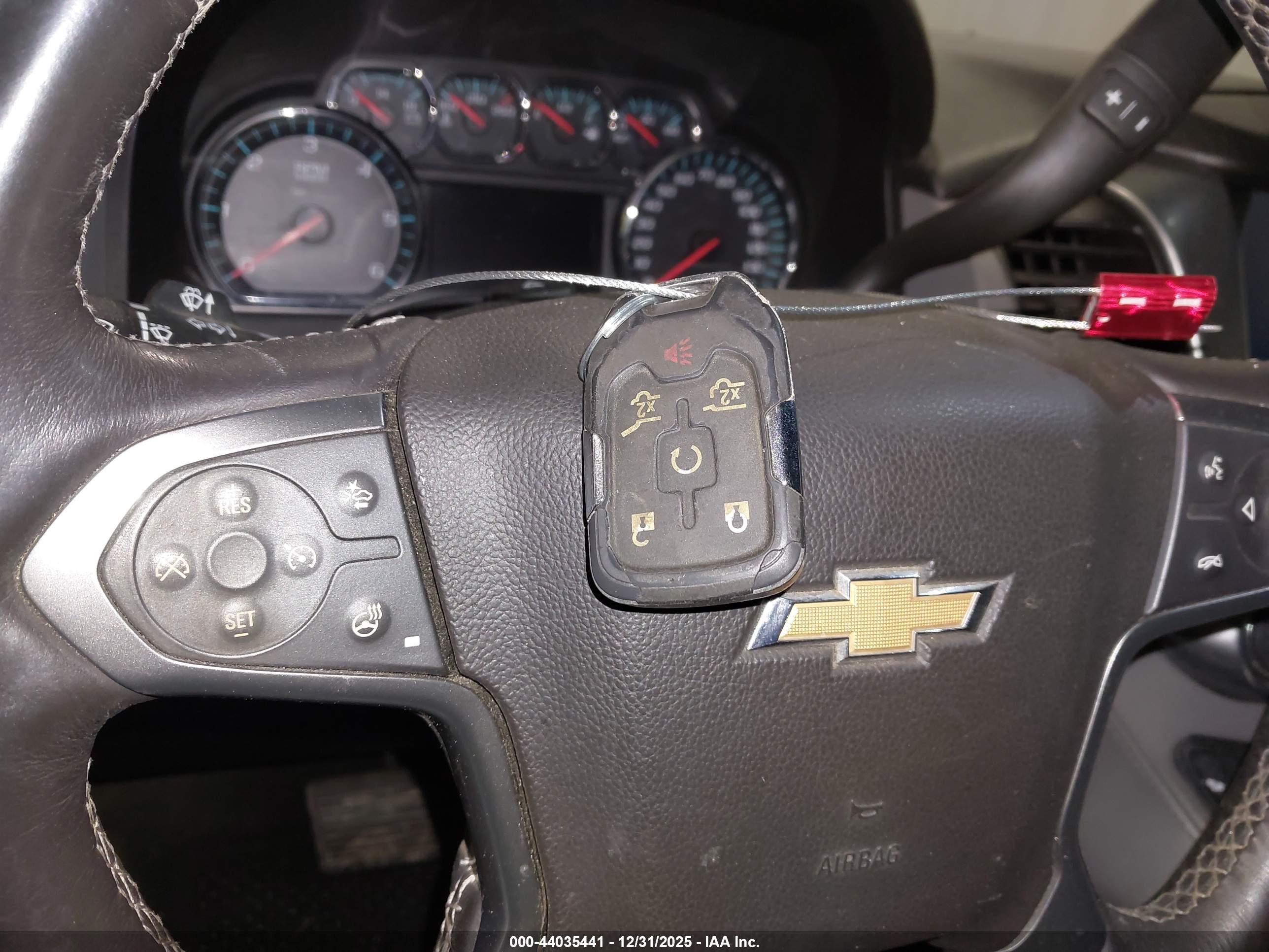 CHEVROLET TAHOE image 11