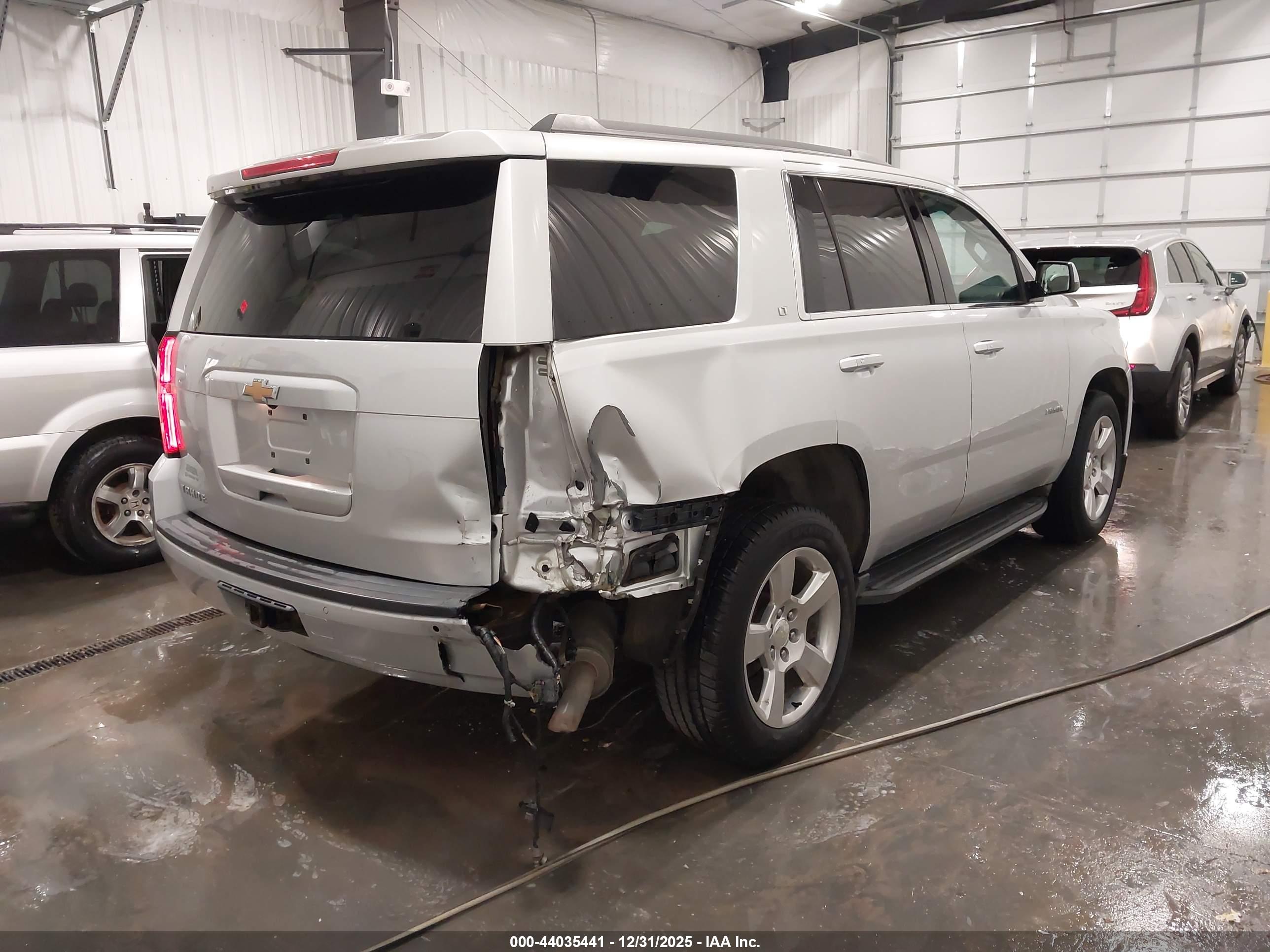 CHEVROLET TAHOE image 4