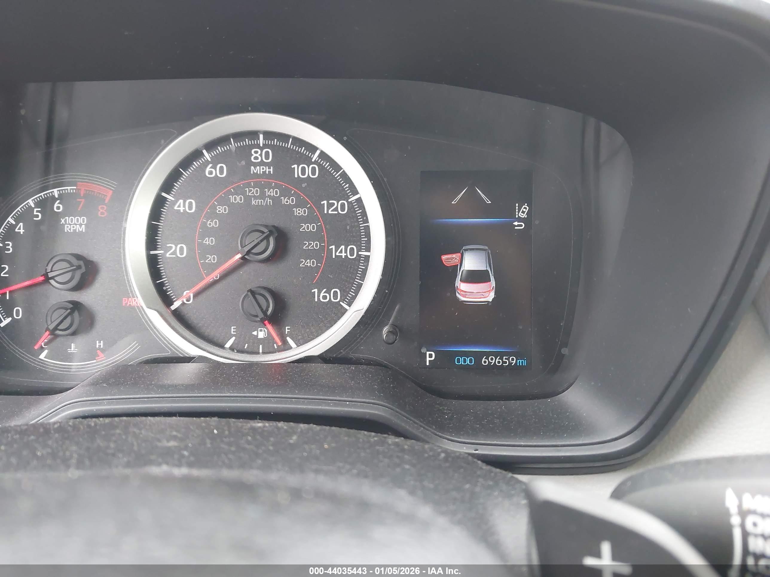 TOYOTA COROLLA image 7
