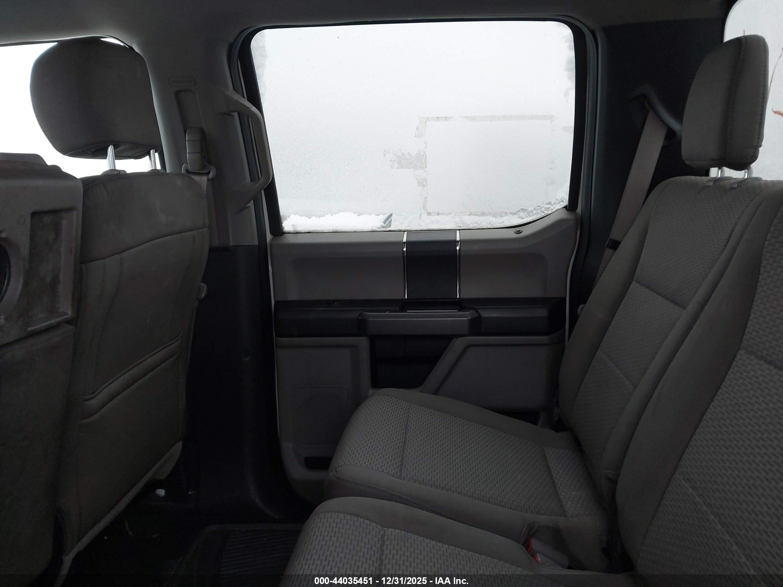 FORD F-250 image 8