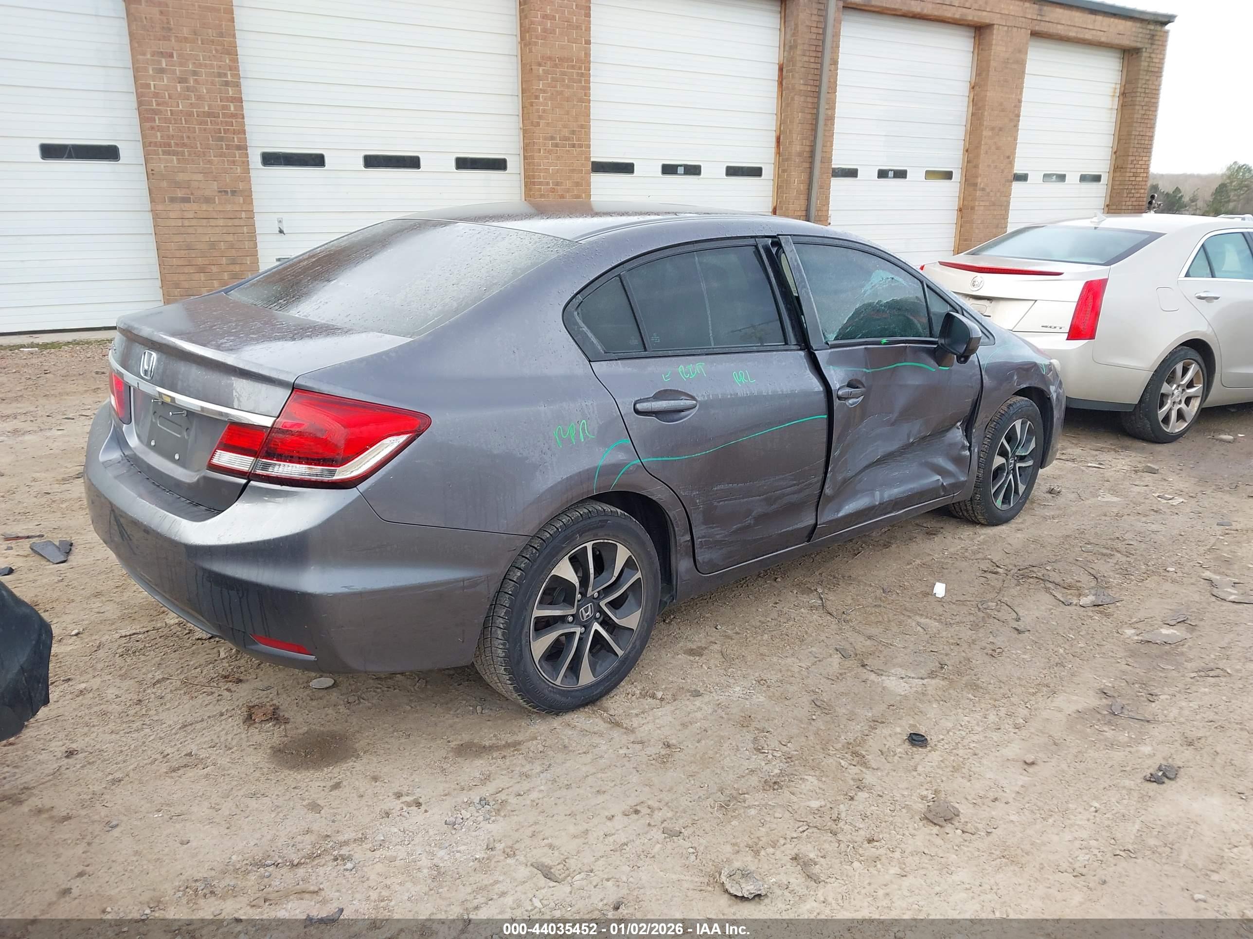 HONDA CIVIC image 4