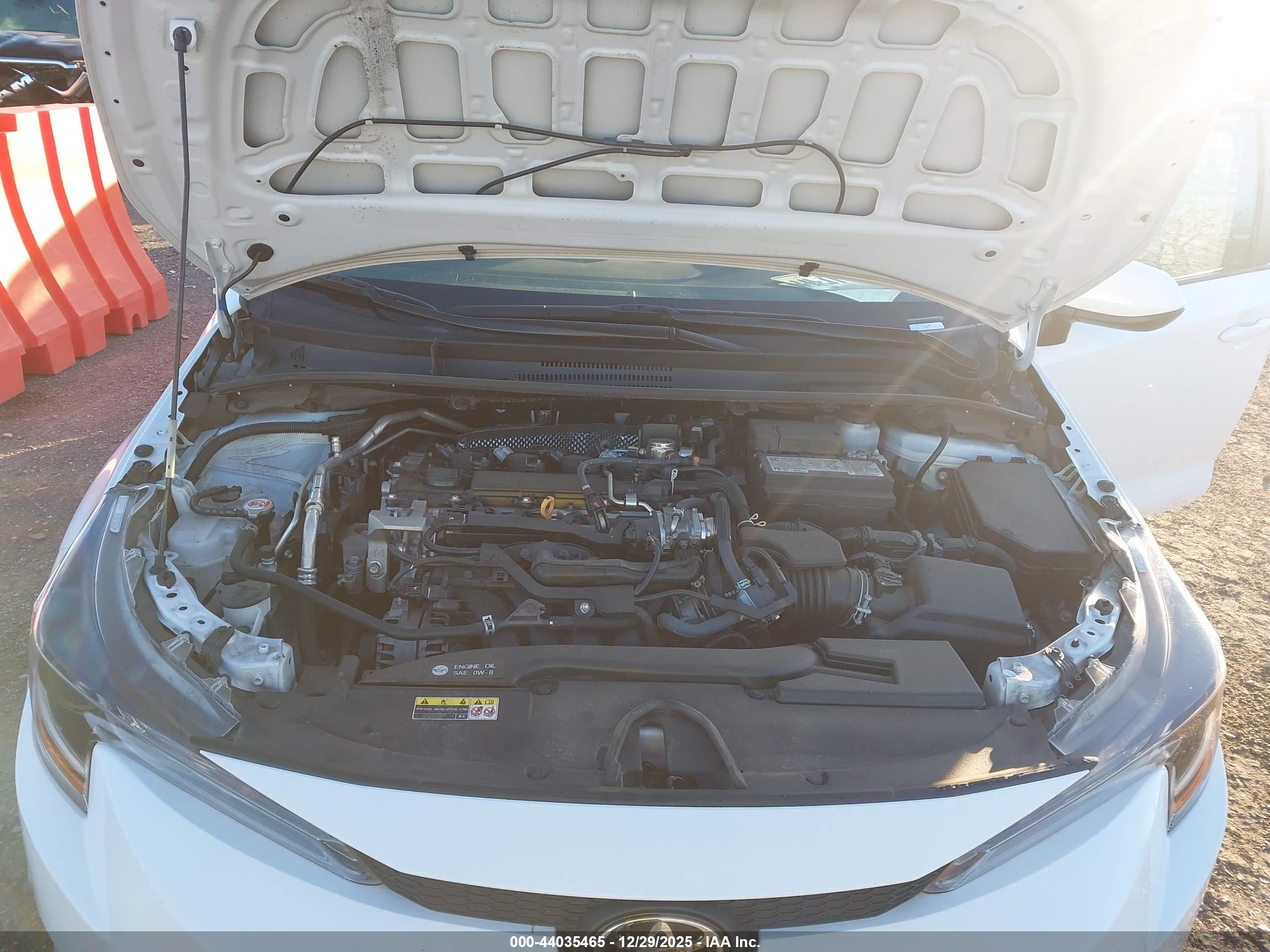 TOYOTA COROLLA image 10