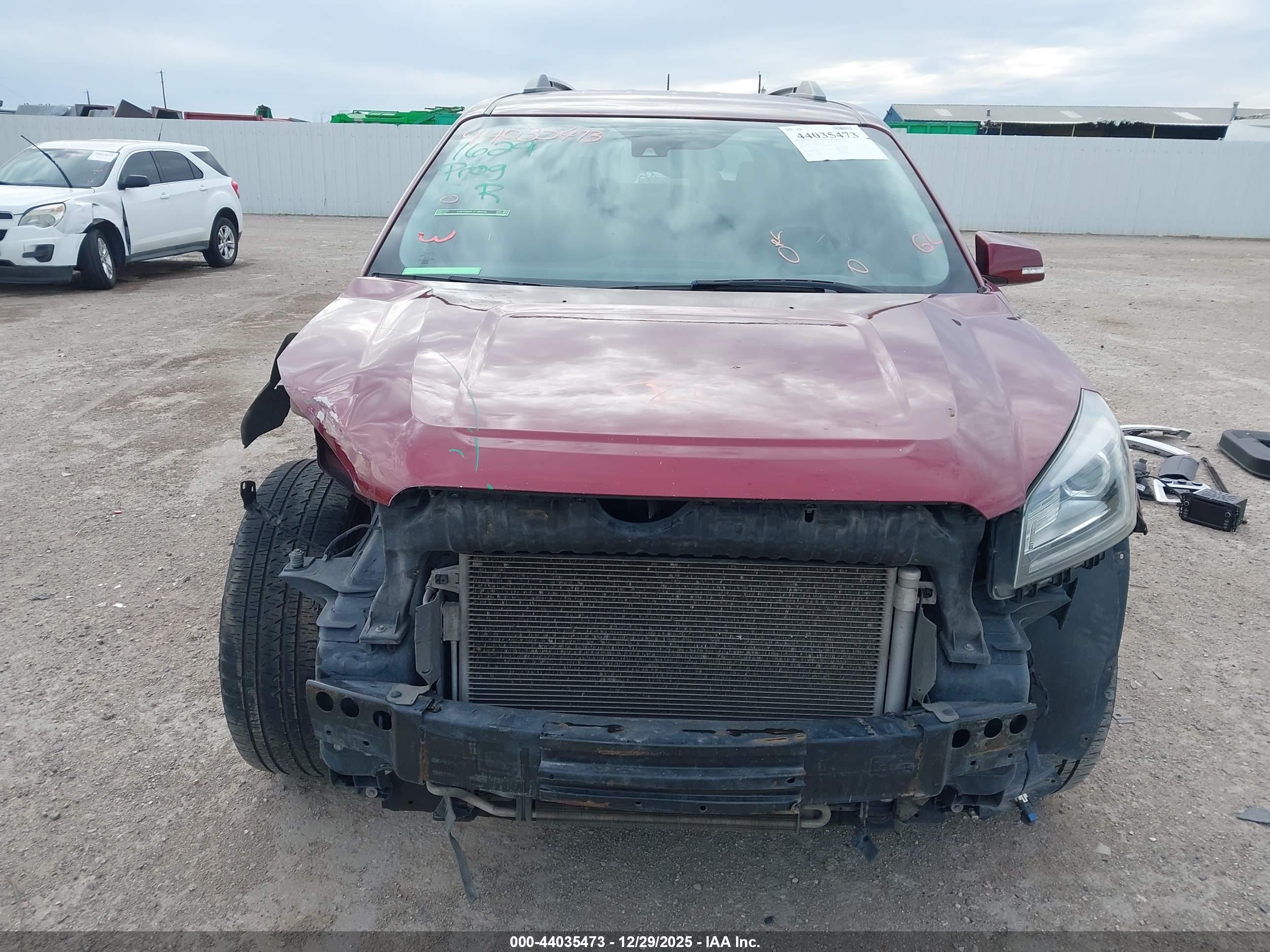 GMC ACADIA image 6
