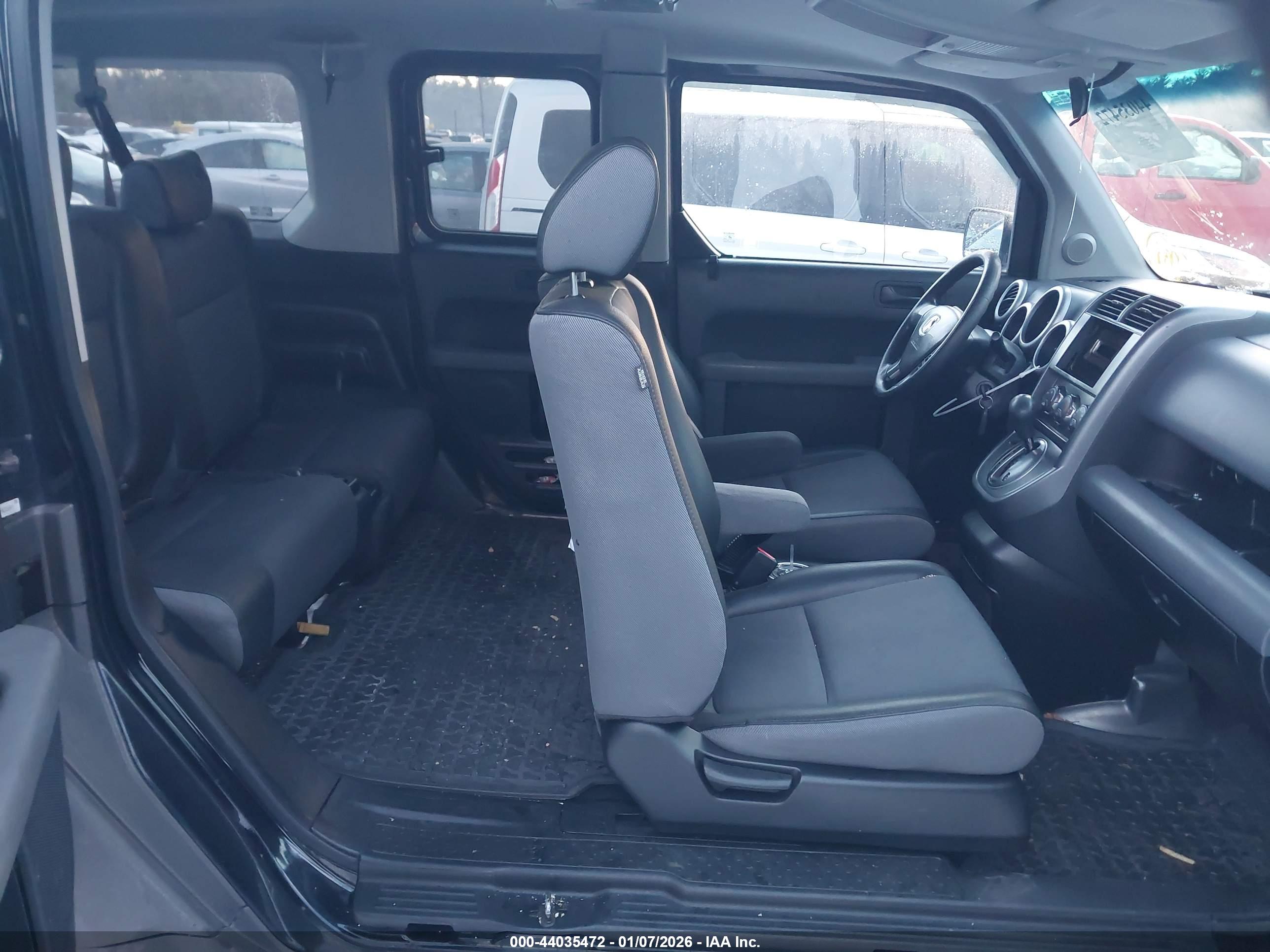 HONDA ELEMENT image 8