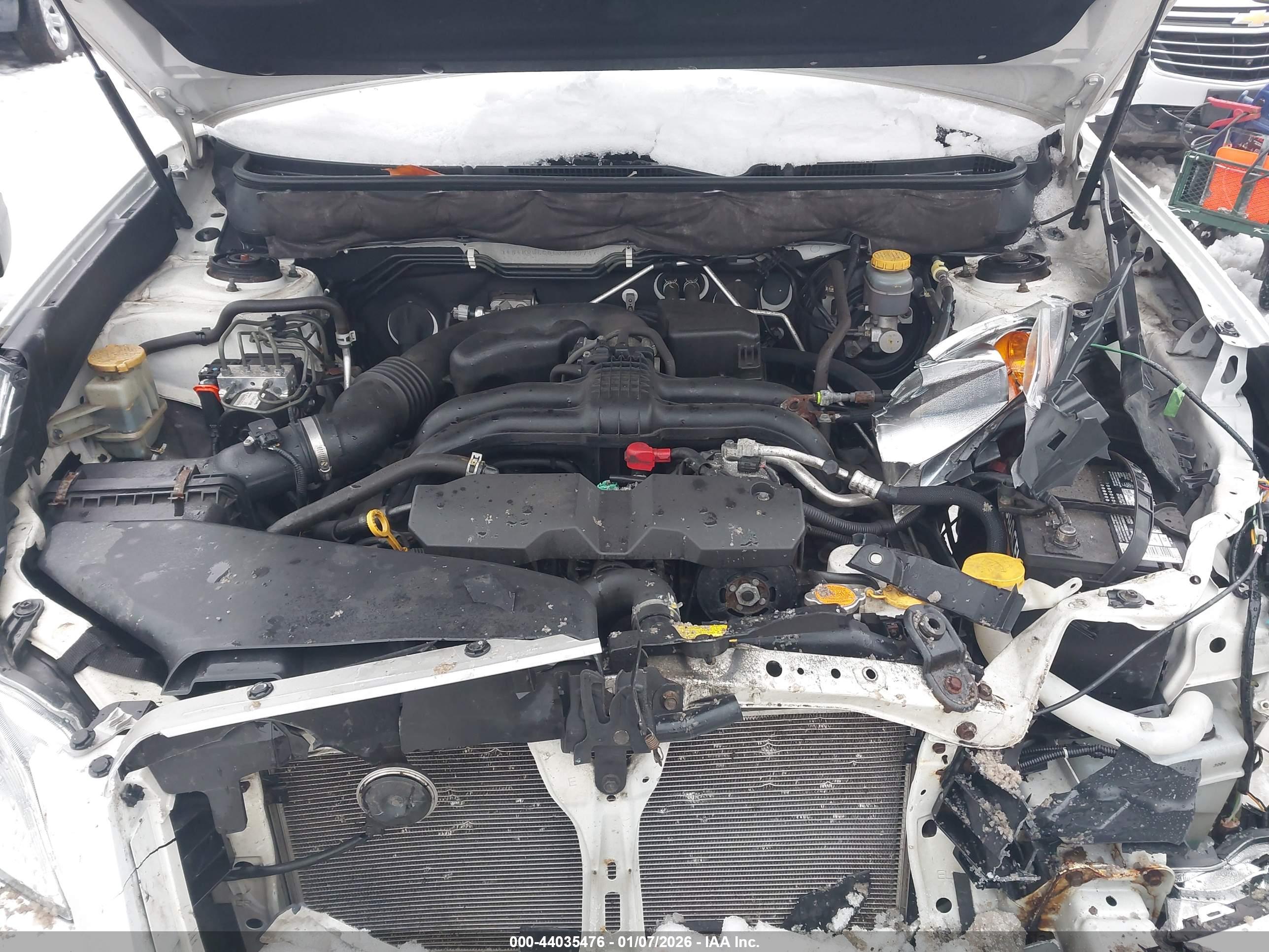 SUBARU OUTBACK image 10
