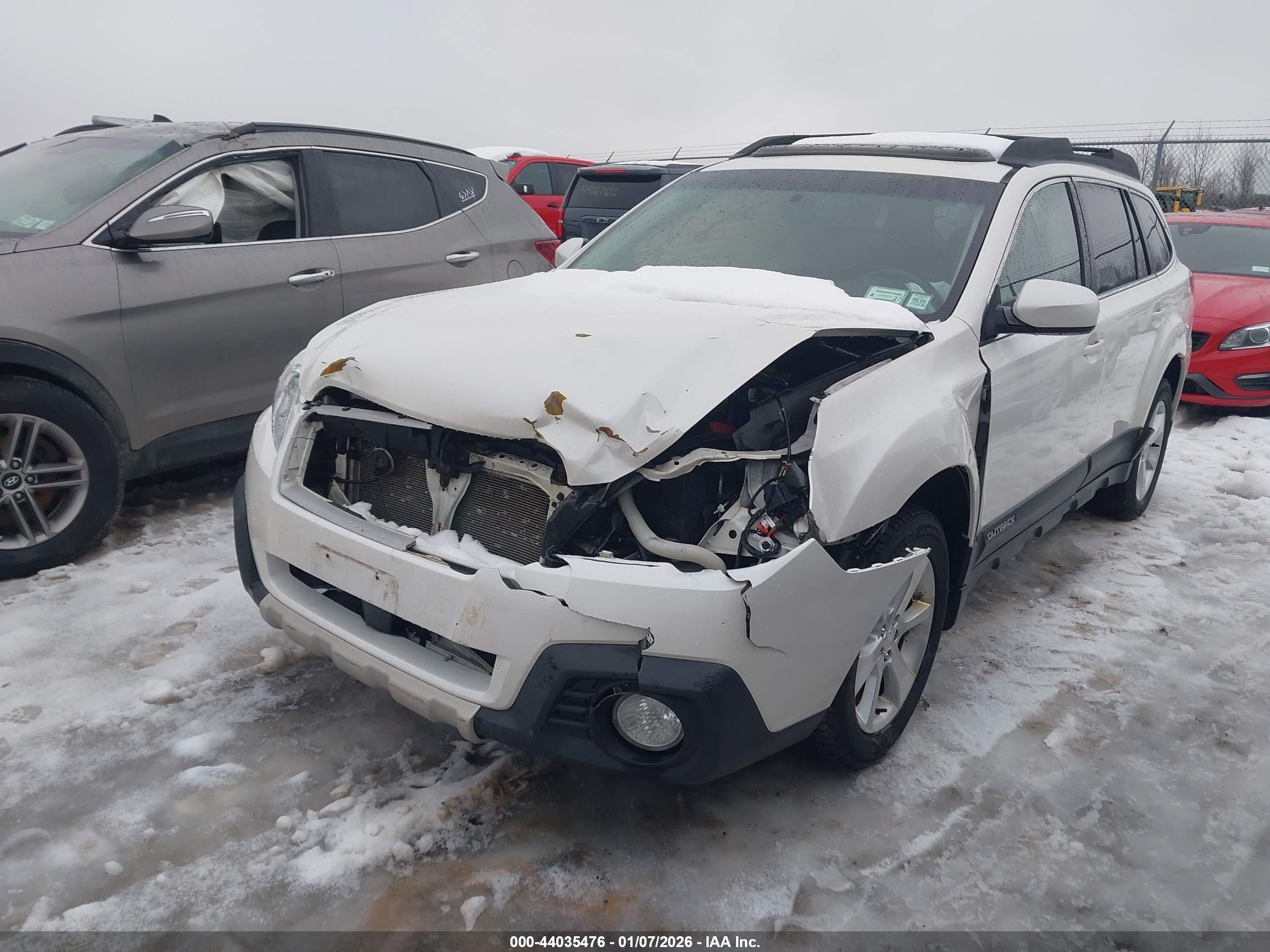 SUBARU OUTBACK image 2