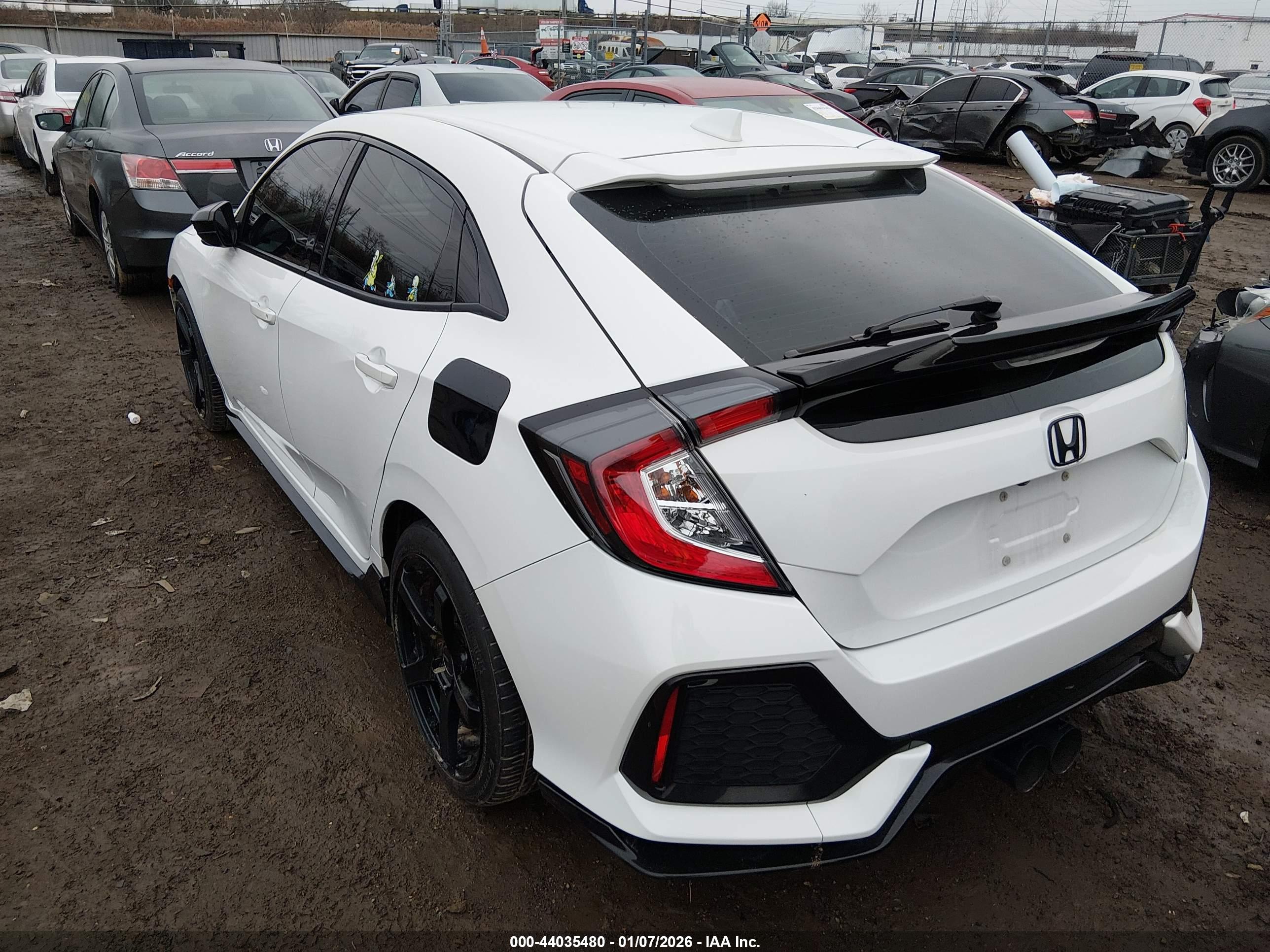 HONDA CIVIC image 3