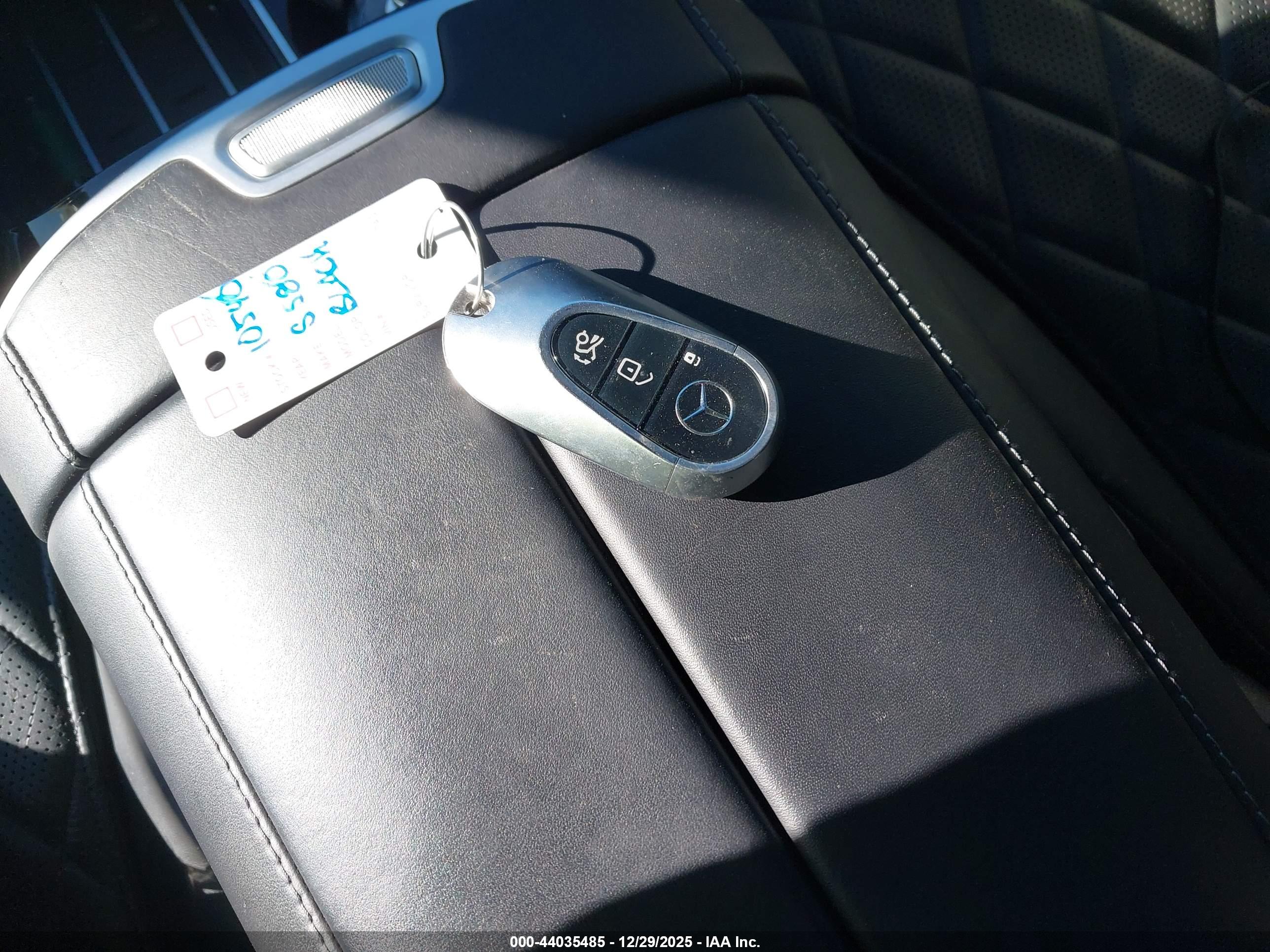 MERCEDES-BENZ S image 11
