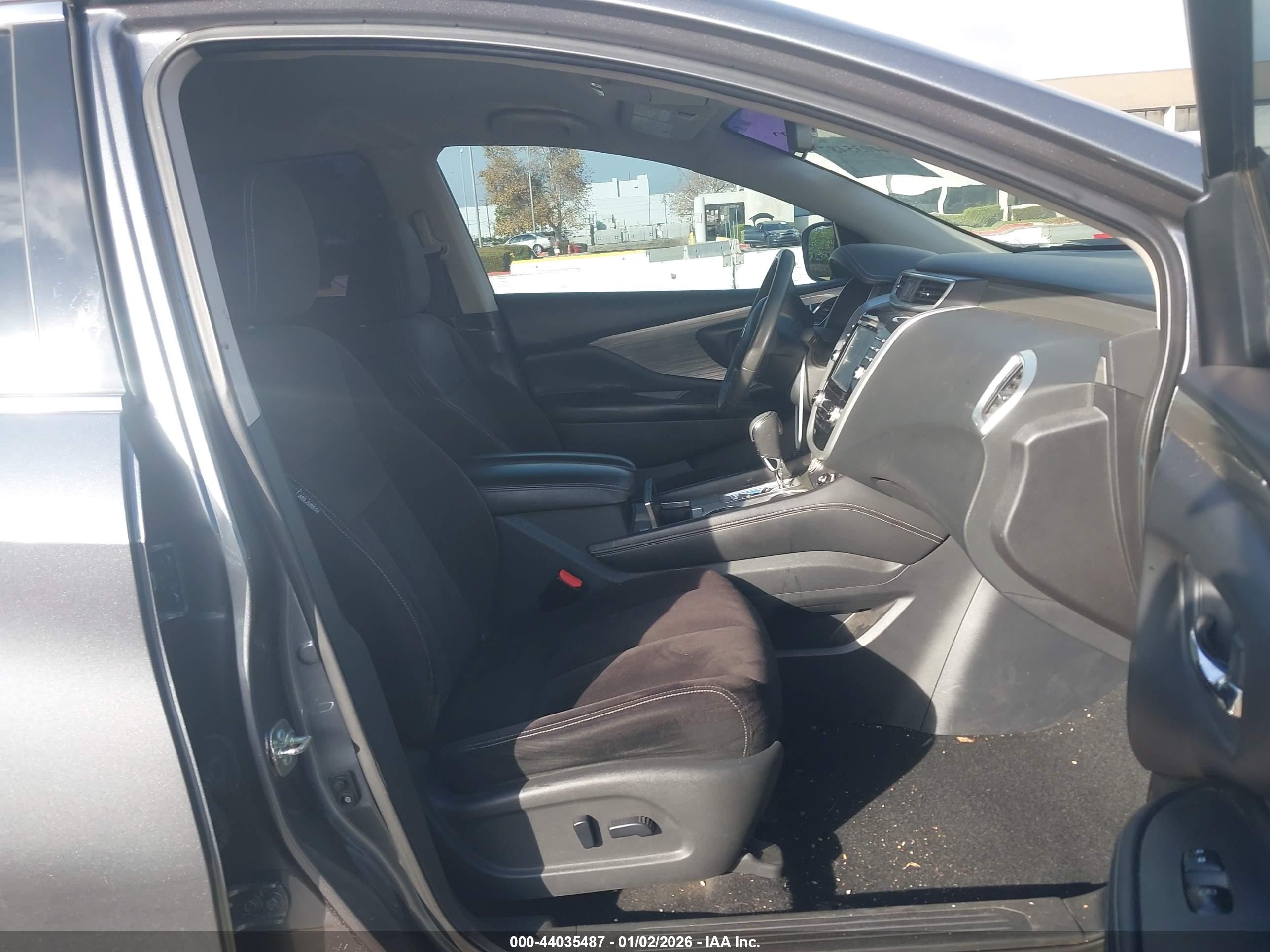 NISSAN MURANO image 5