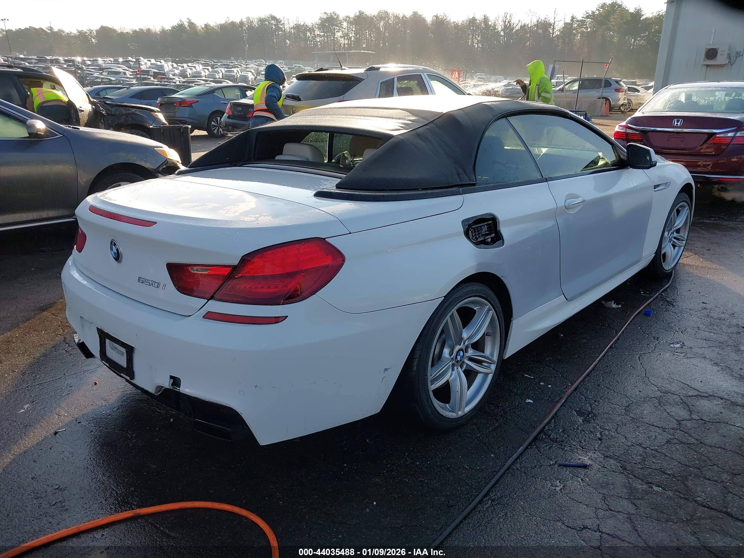 BMW 650I image 4