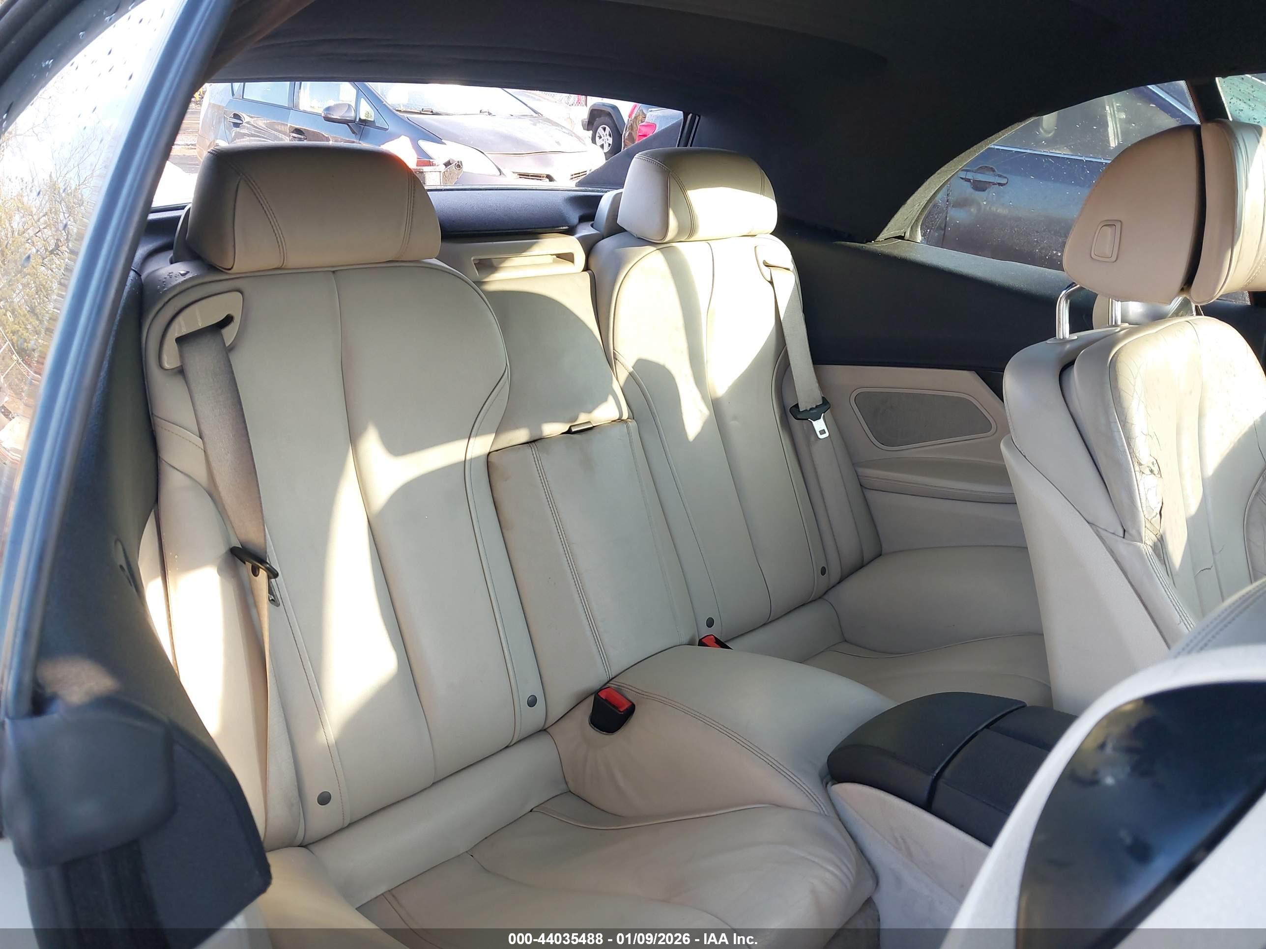 BMW 650I image 8