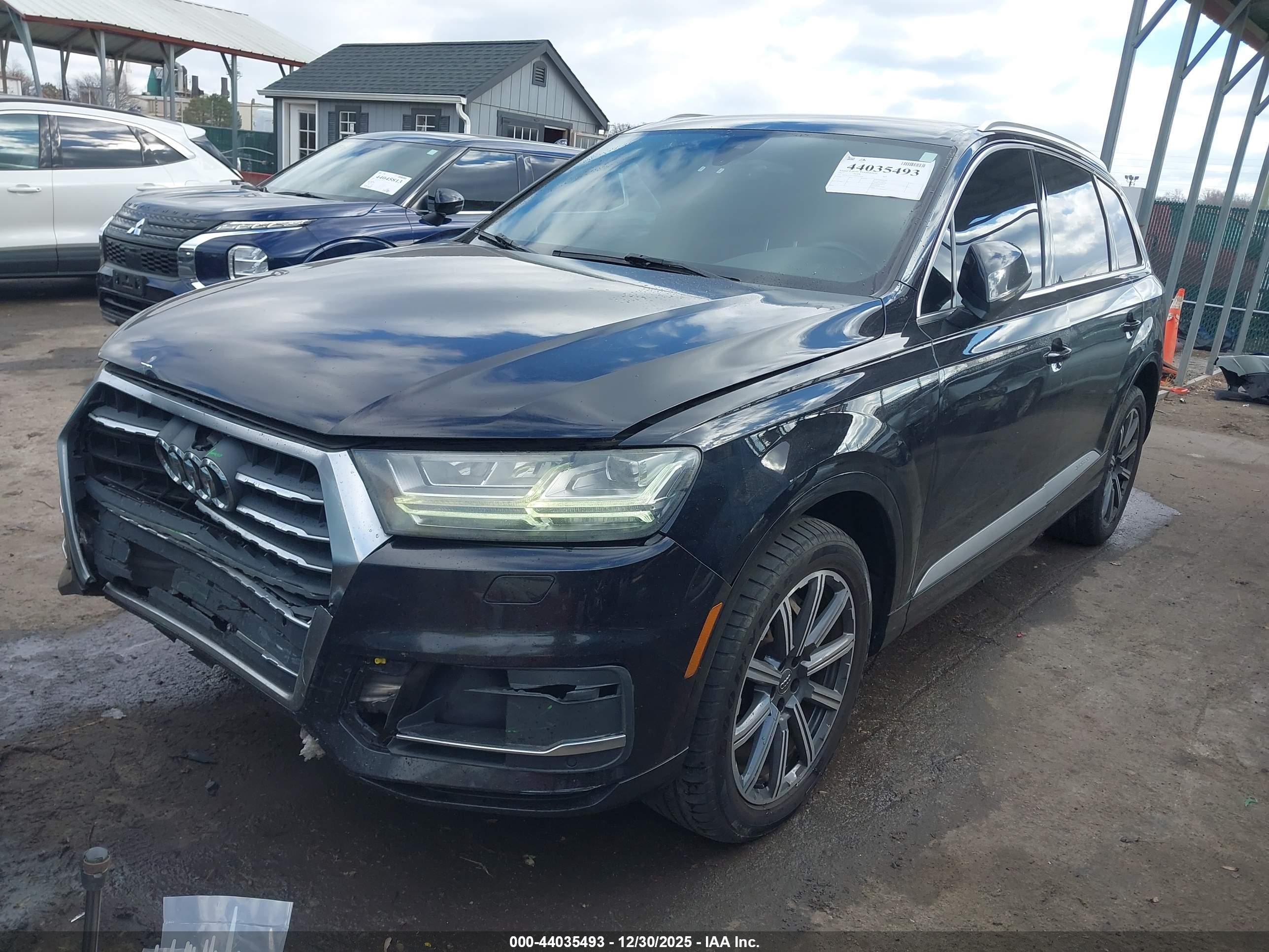 AUDI Q7 image 2