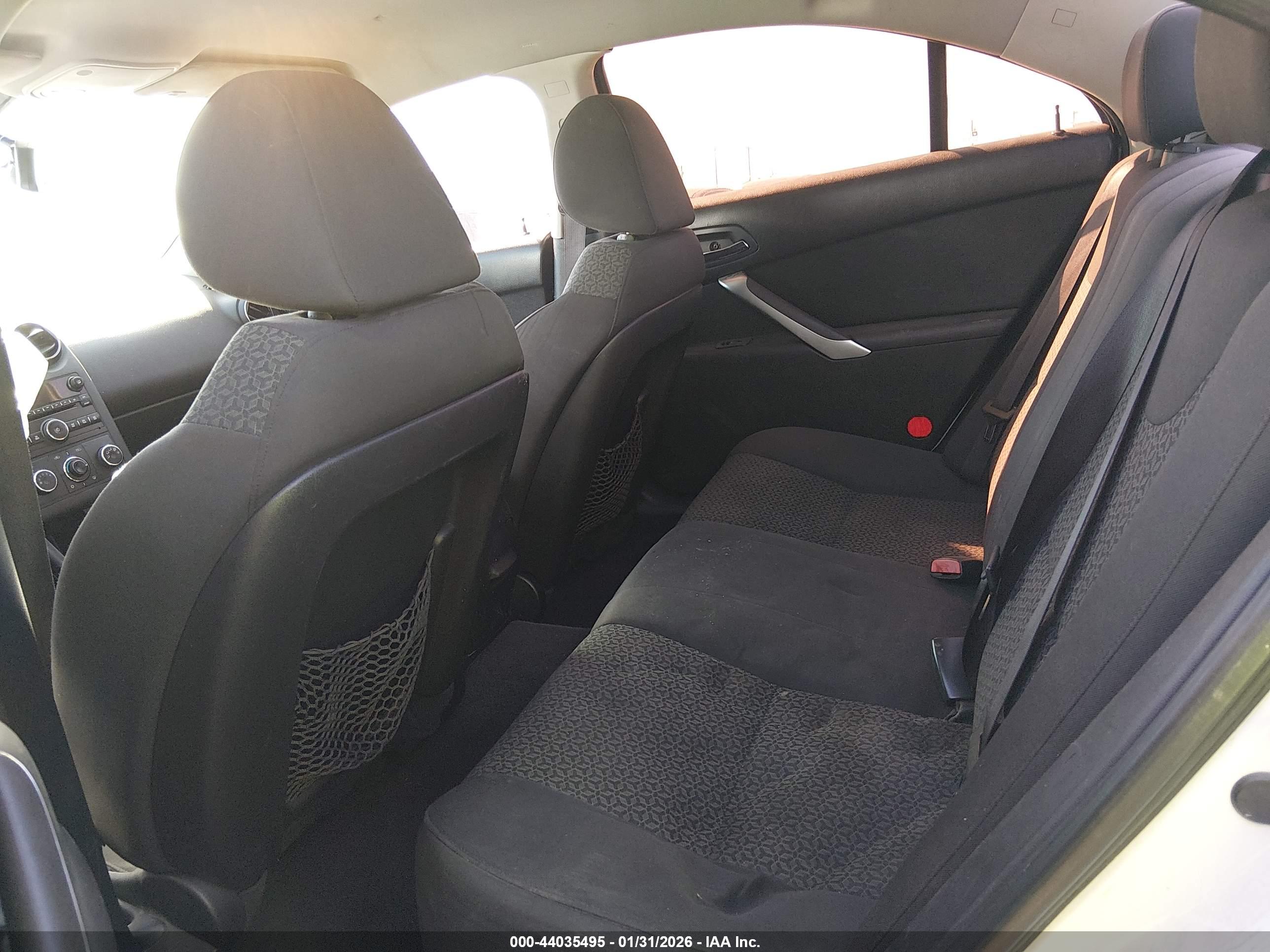 PONTIAC G6 image 8