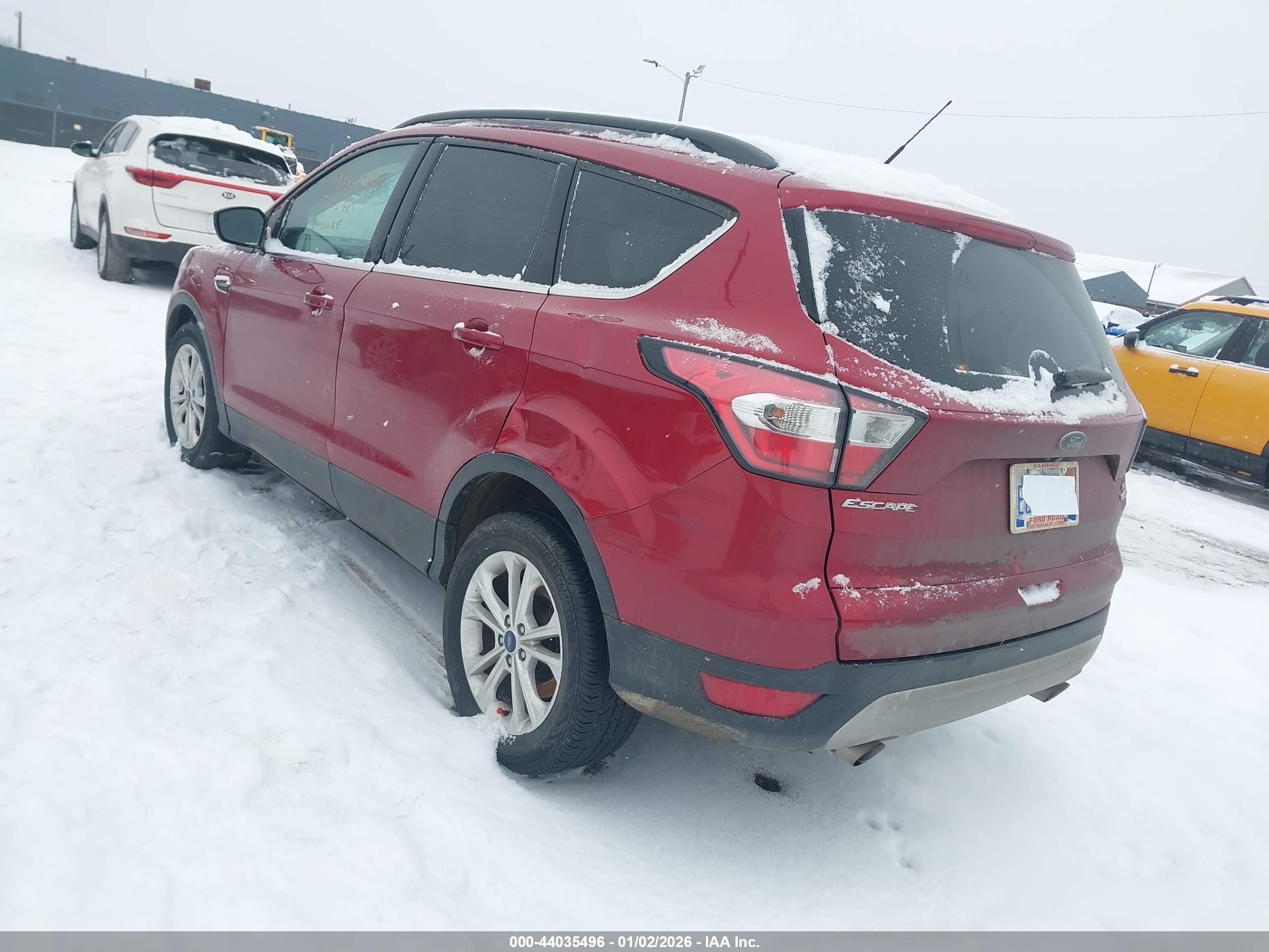 FORD ESCAPE image 3