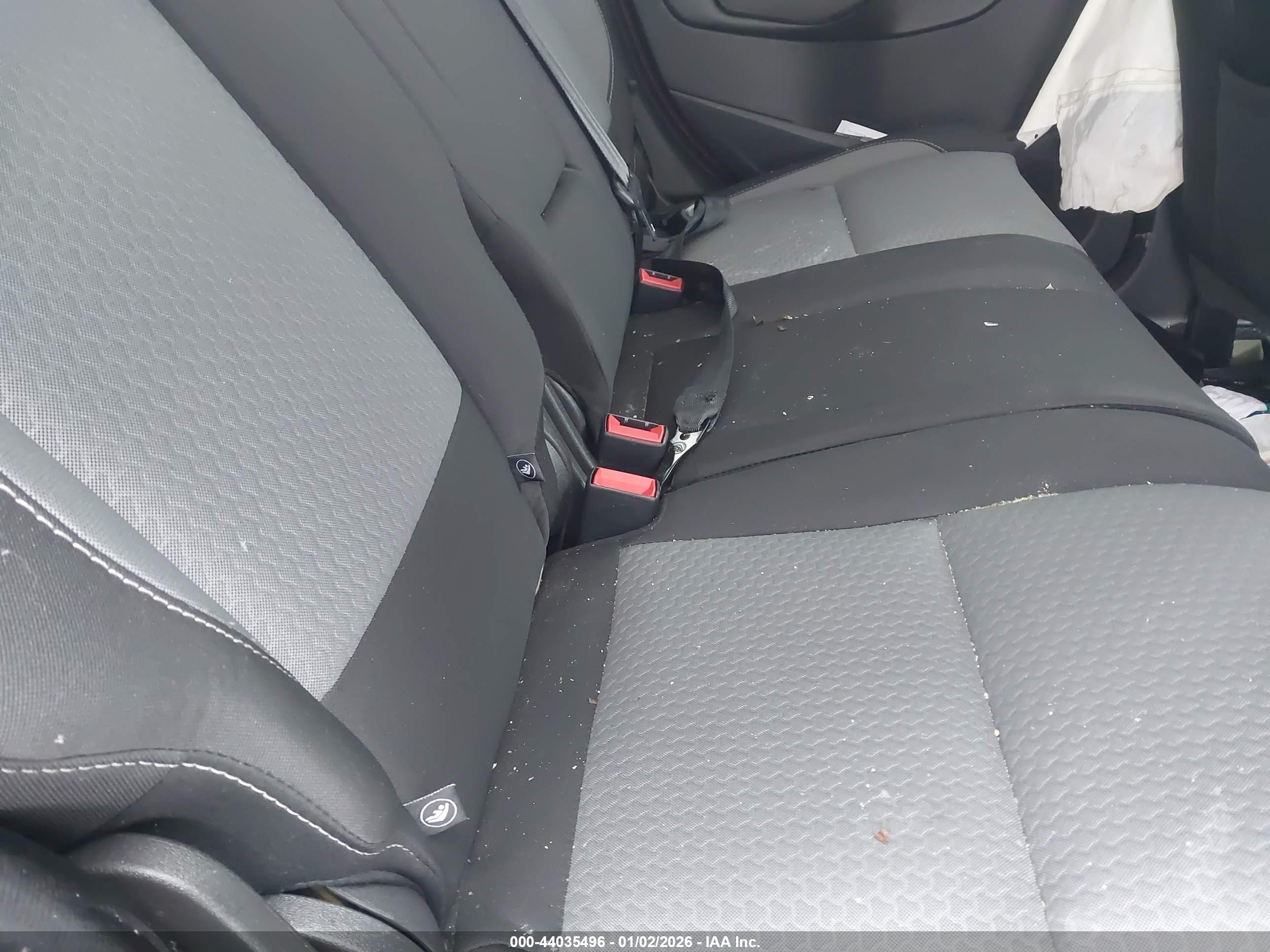 FORD ESCAPE image 8