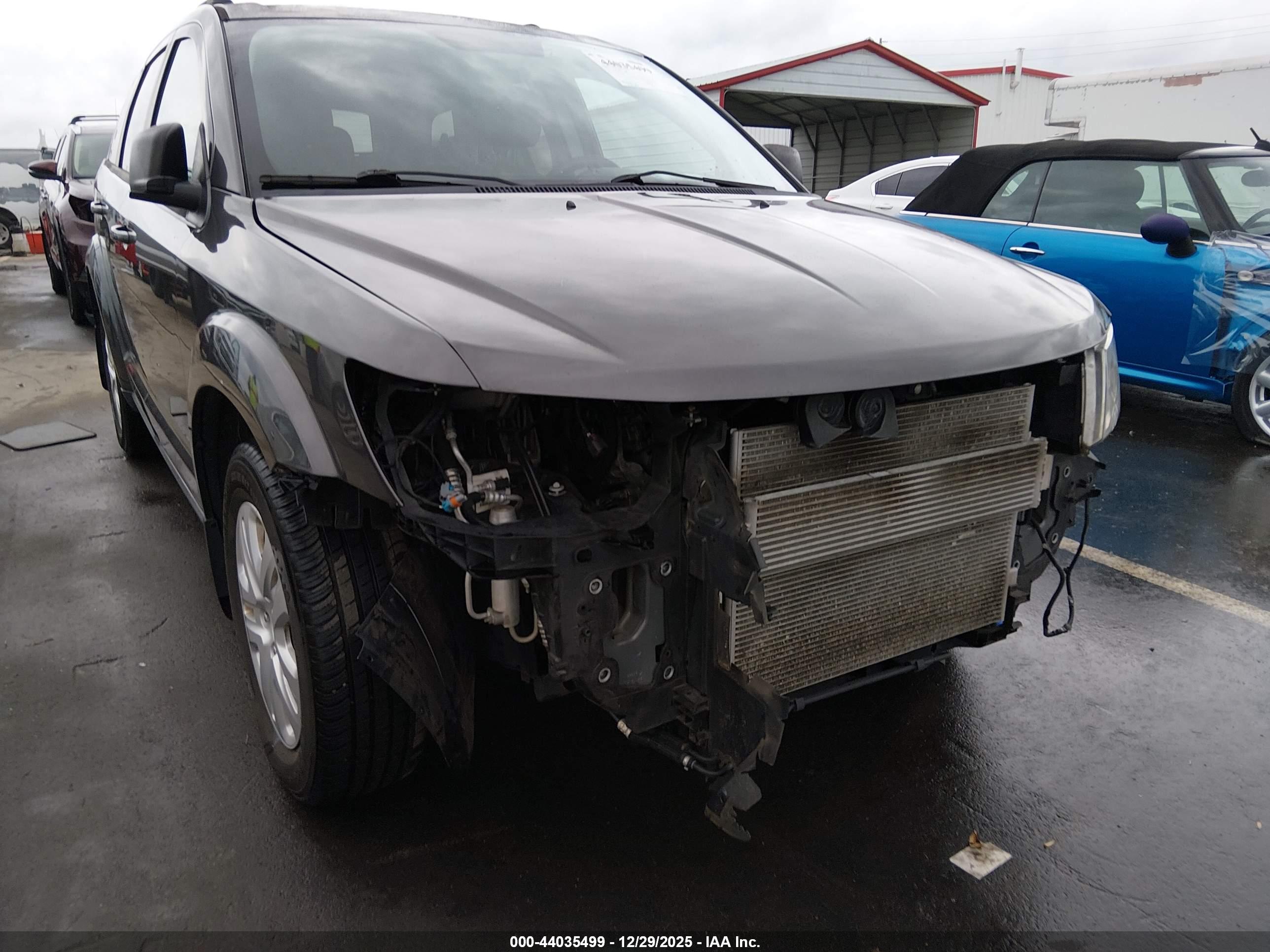 DODGE JOURNEY image 6