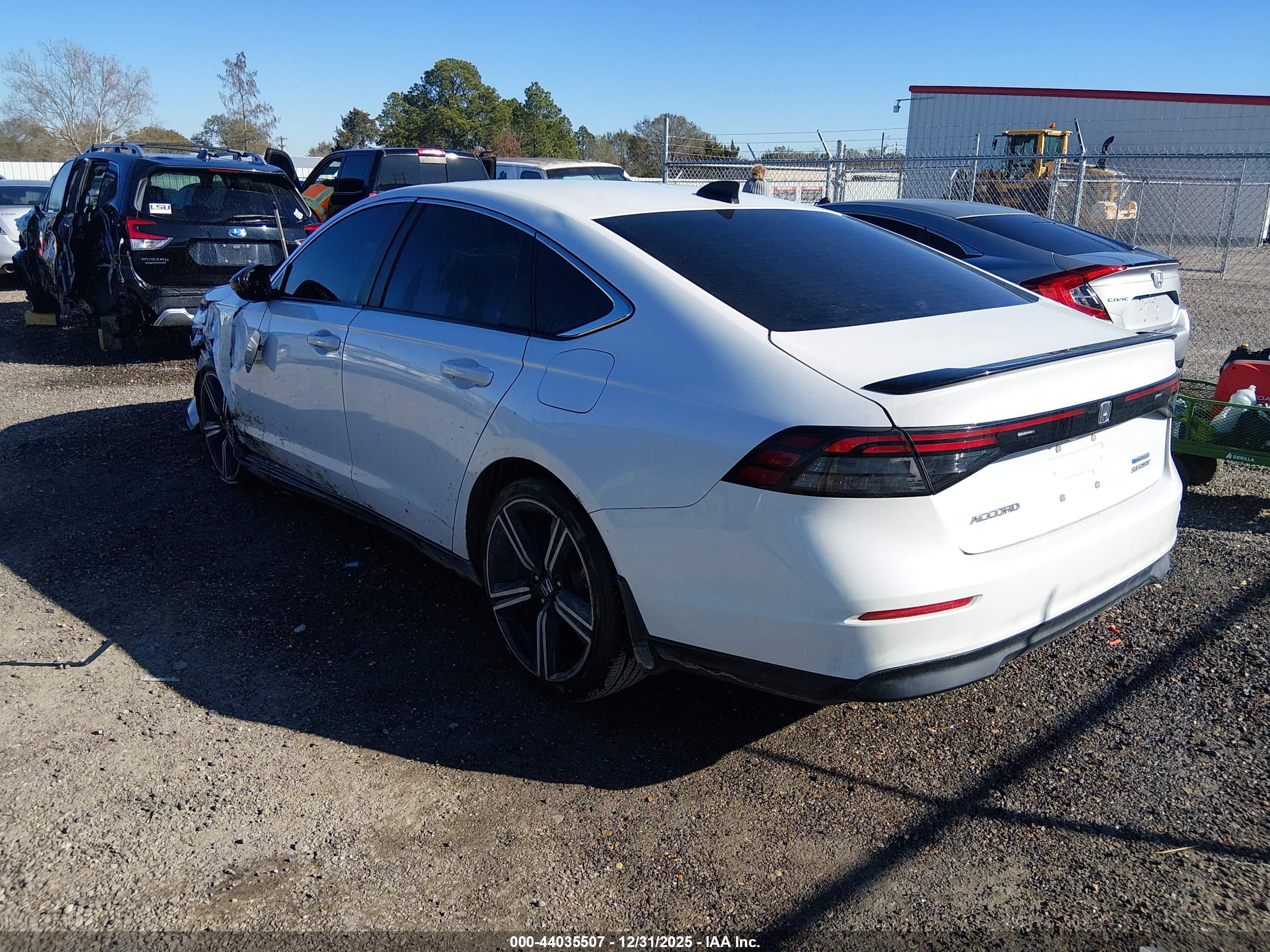 HONDA ACCORD image 3