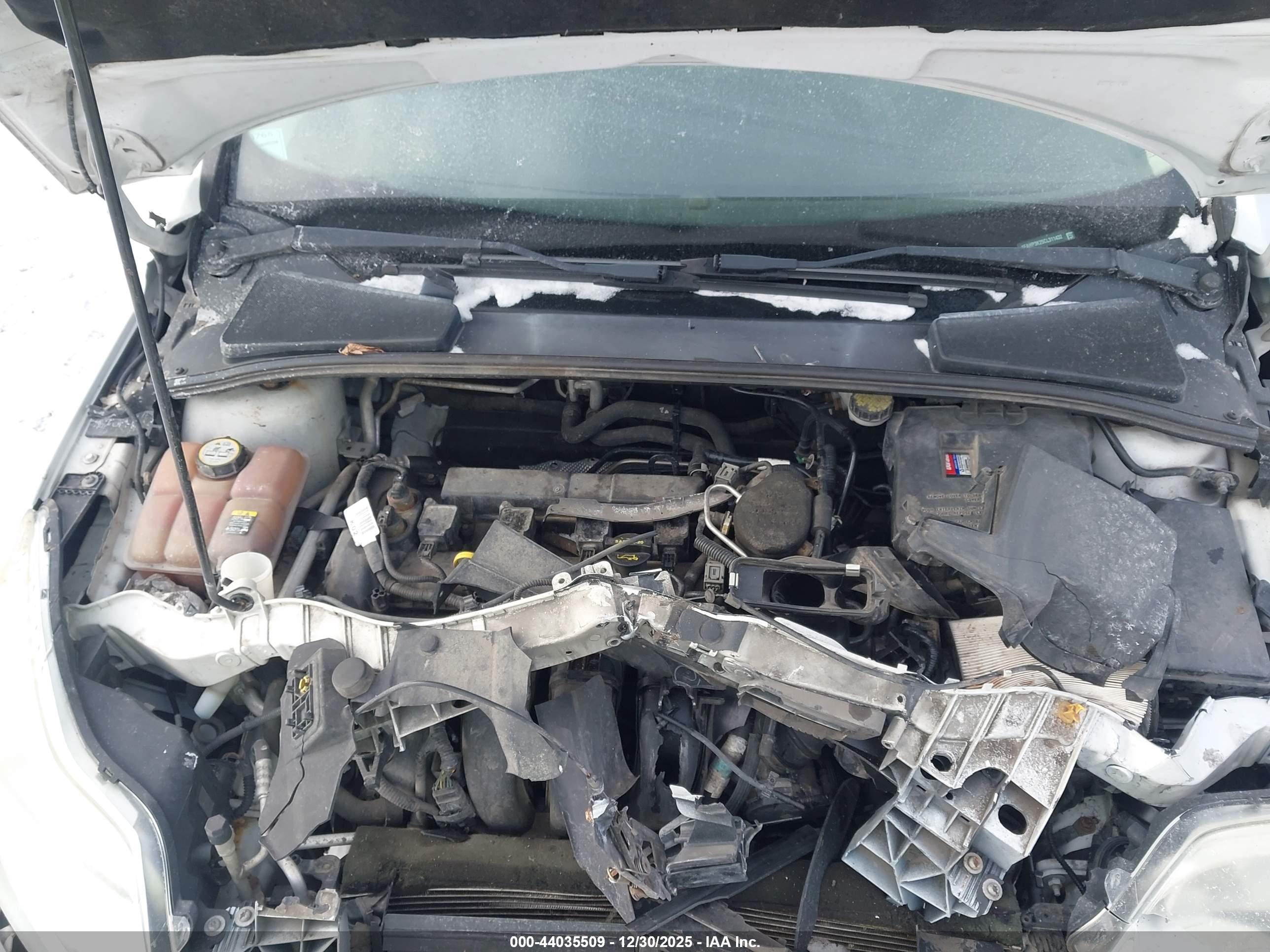 FORD FOCUS image 10