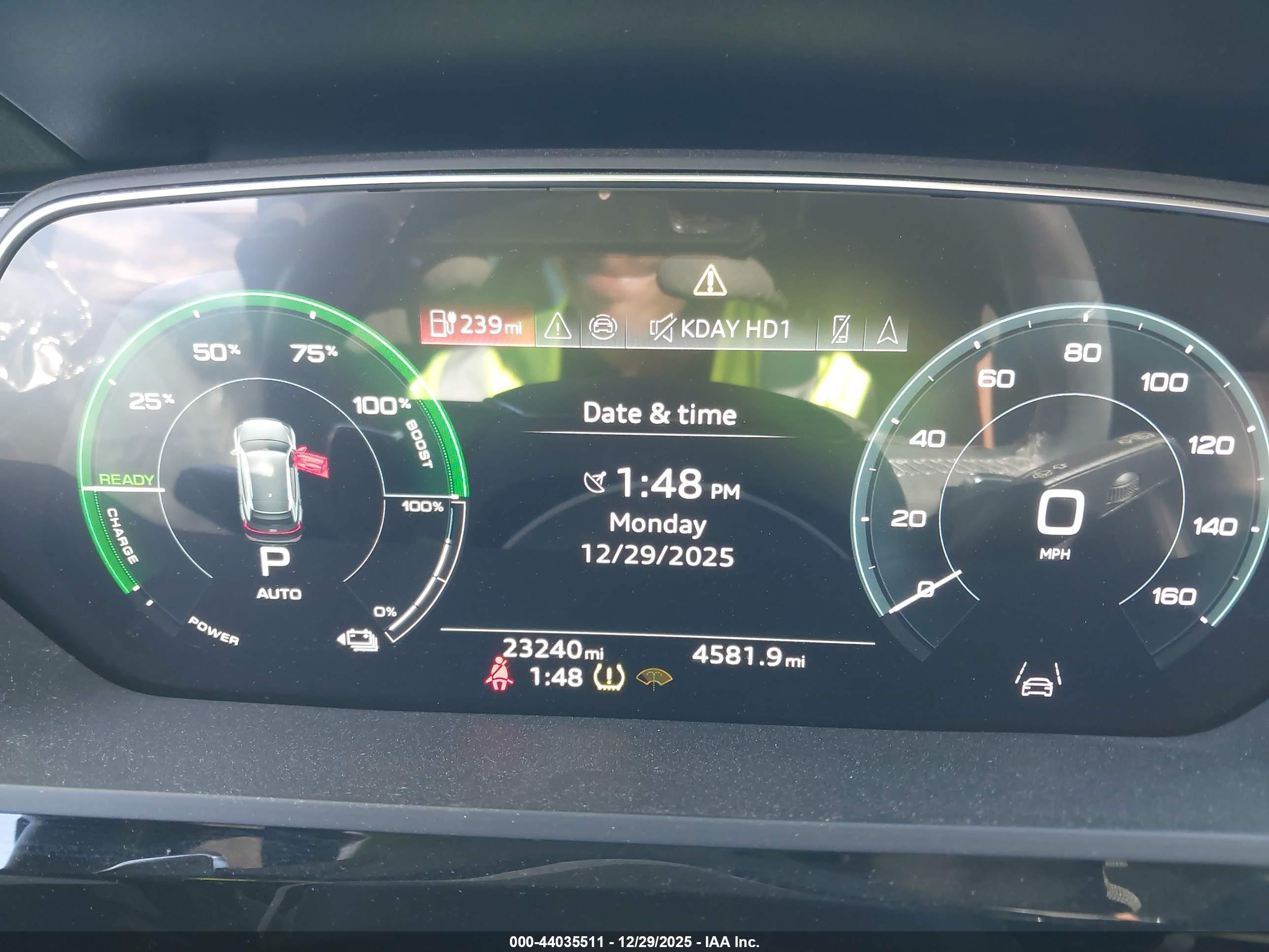 AUDI Q8 image 7