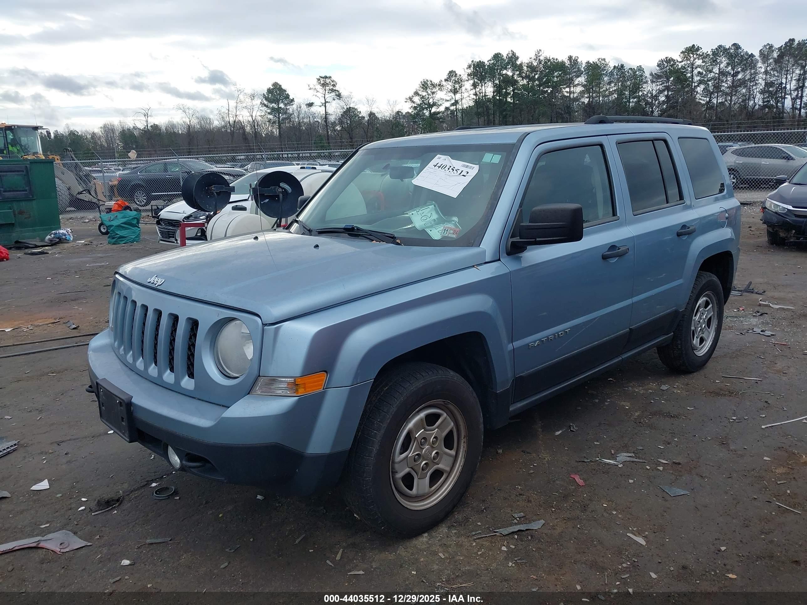 JEEP PATRIOT image 2