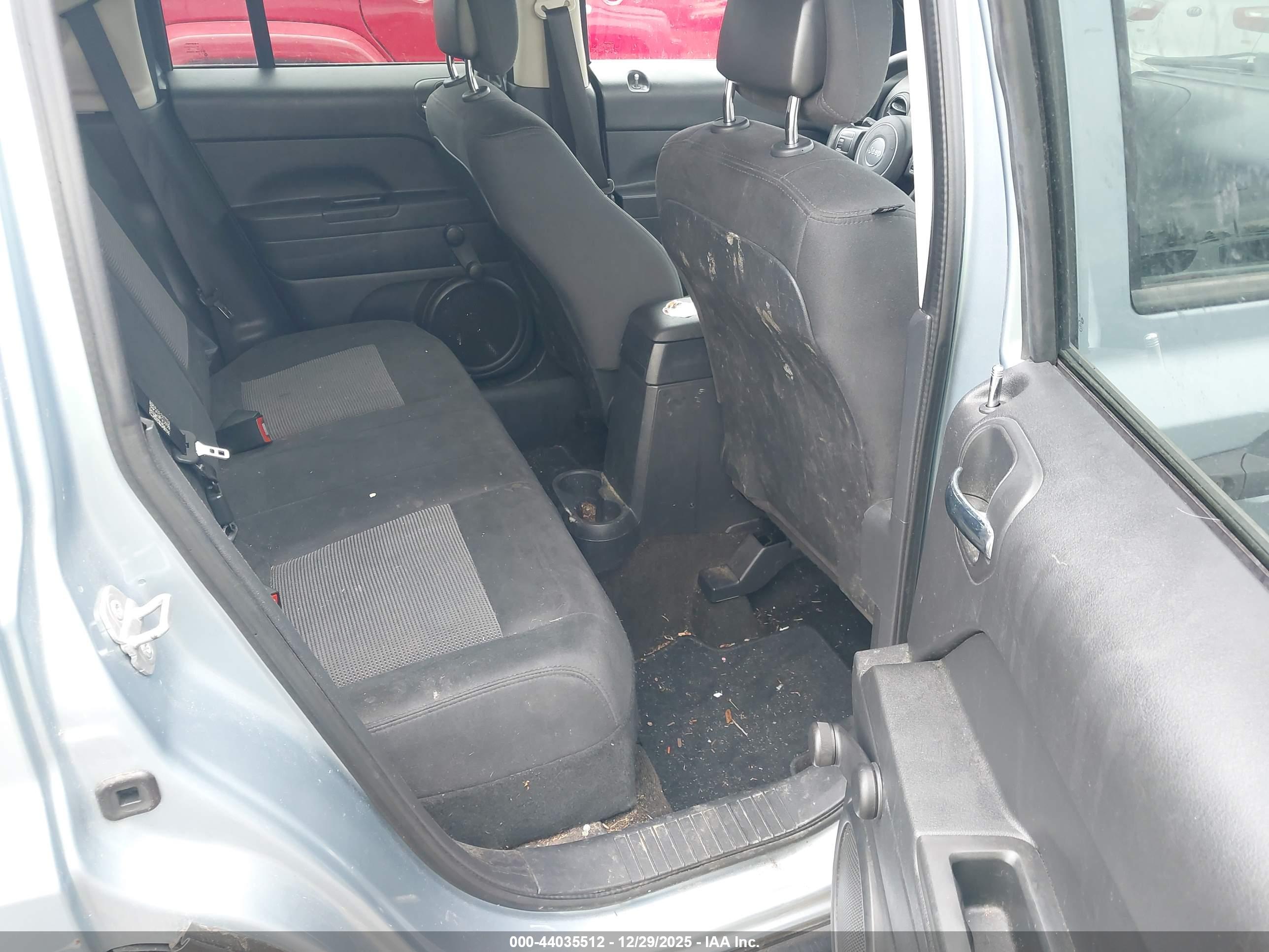JEEP PATRIOT image 8