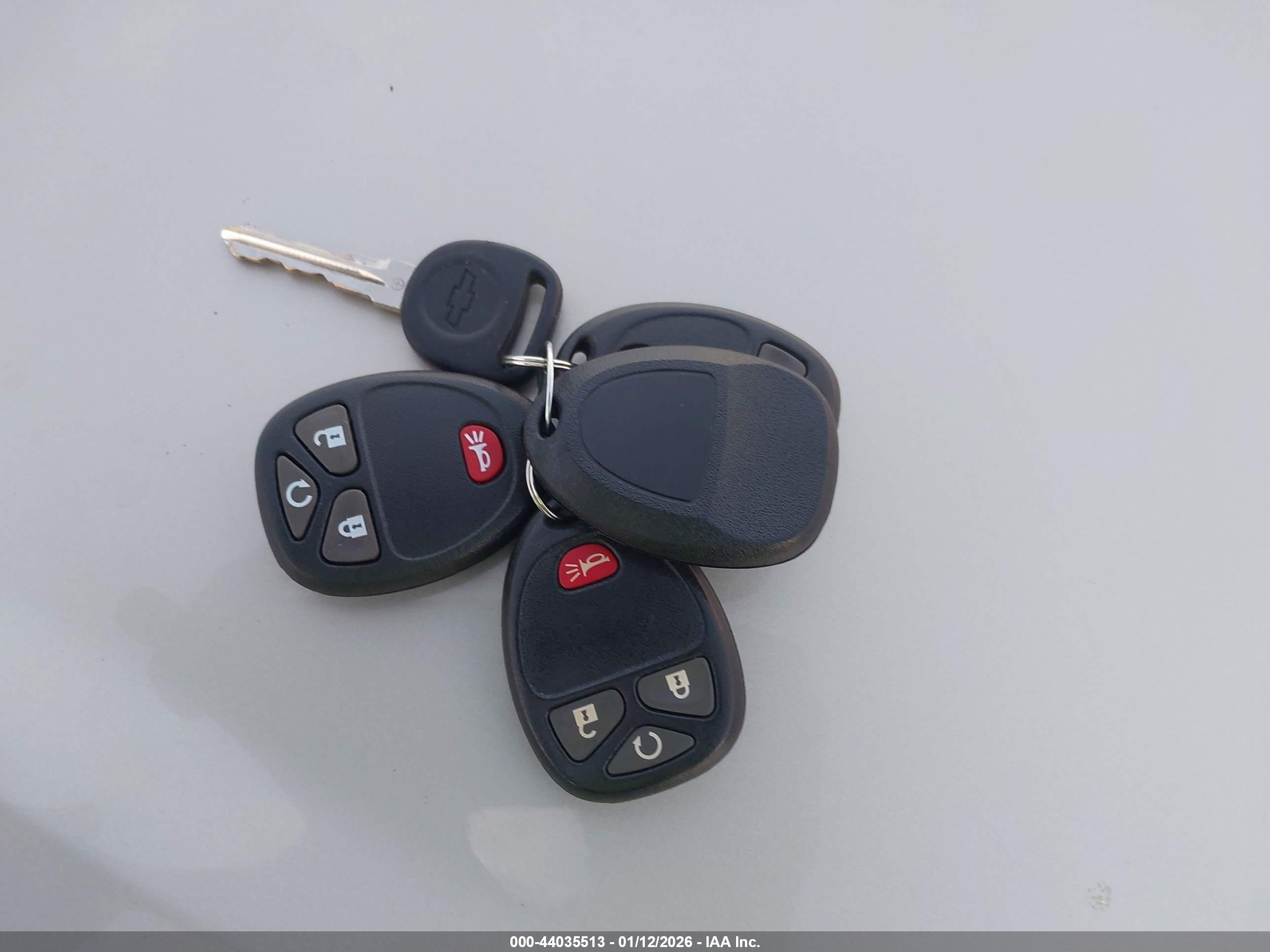 CHEVROLET TRAVERSE image 11