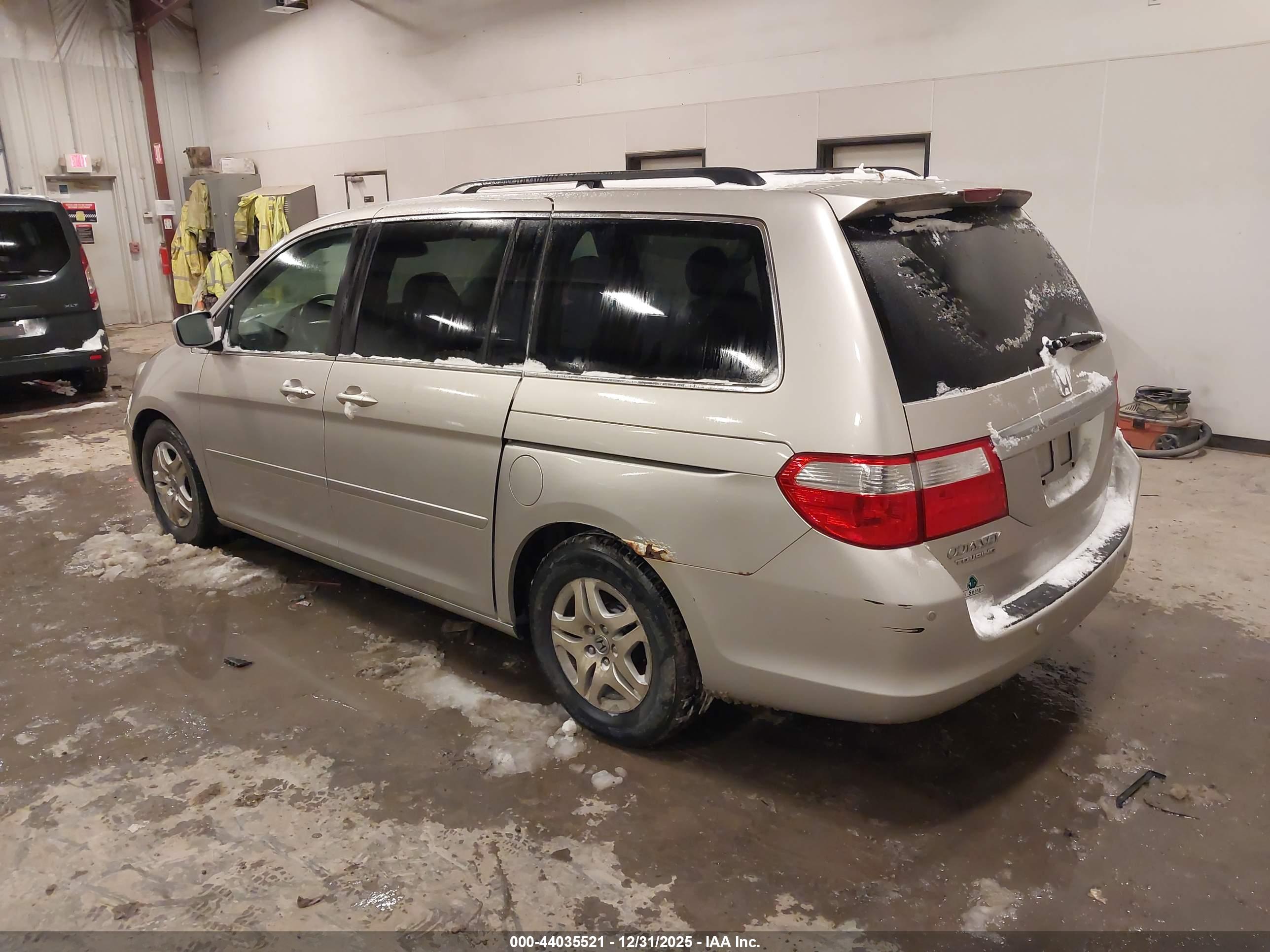 HONDA ODYSSEY image 3