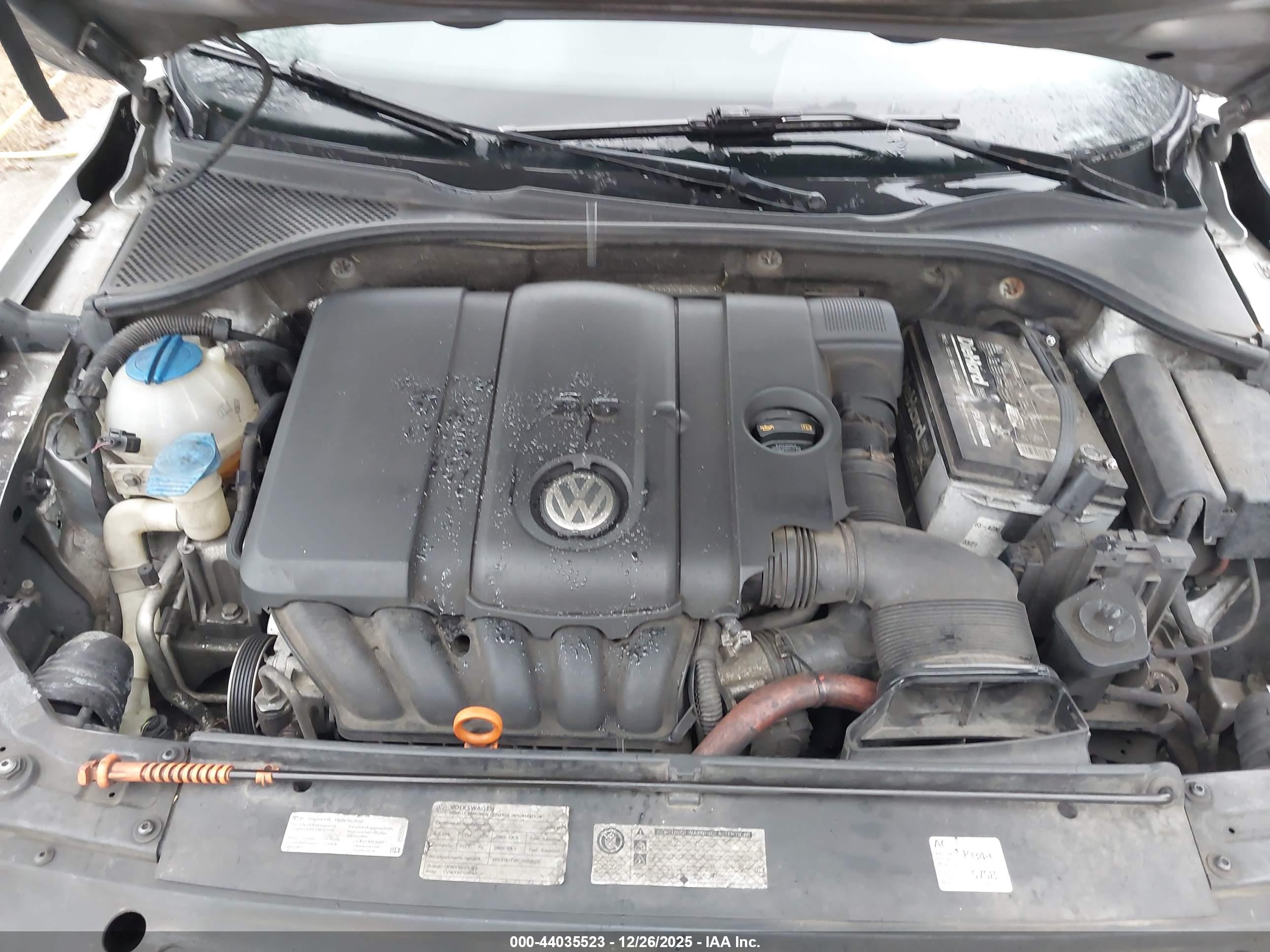VOLKSWAGEN PASSAT image 10
