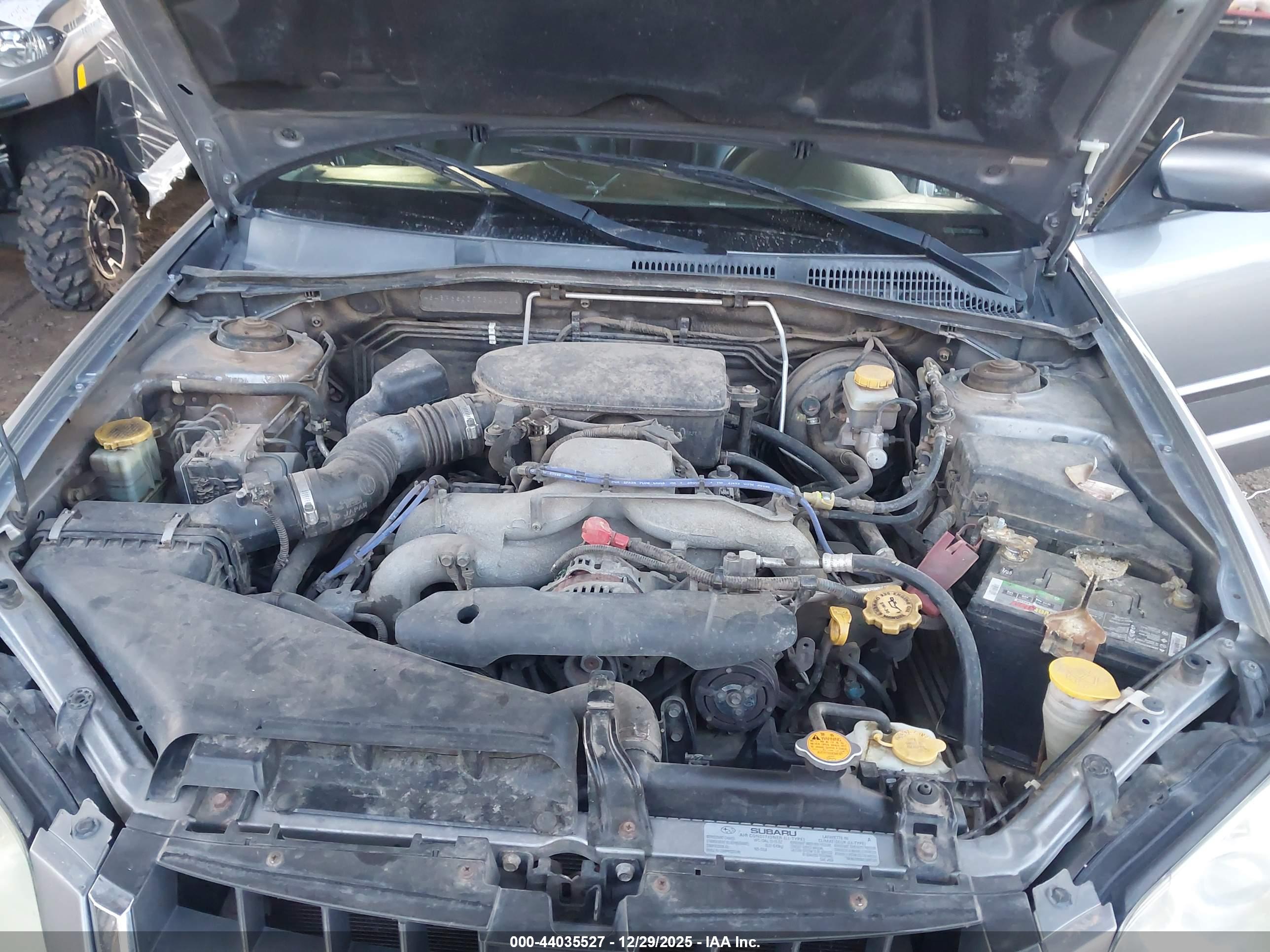 SUBARU OUTBACK image 10