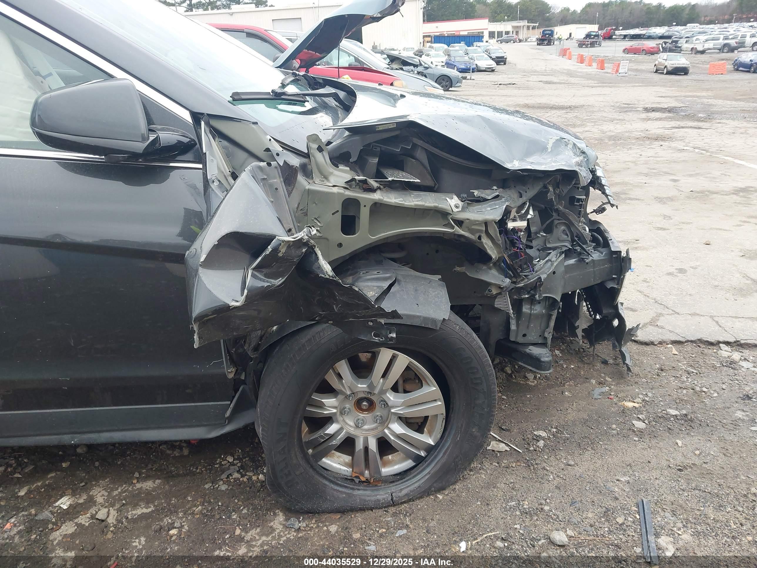 CADILLAC SRX image 6