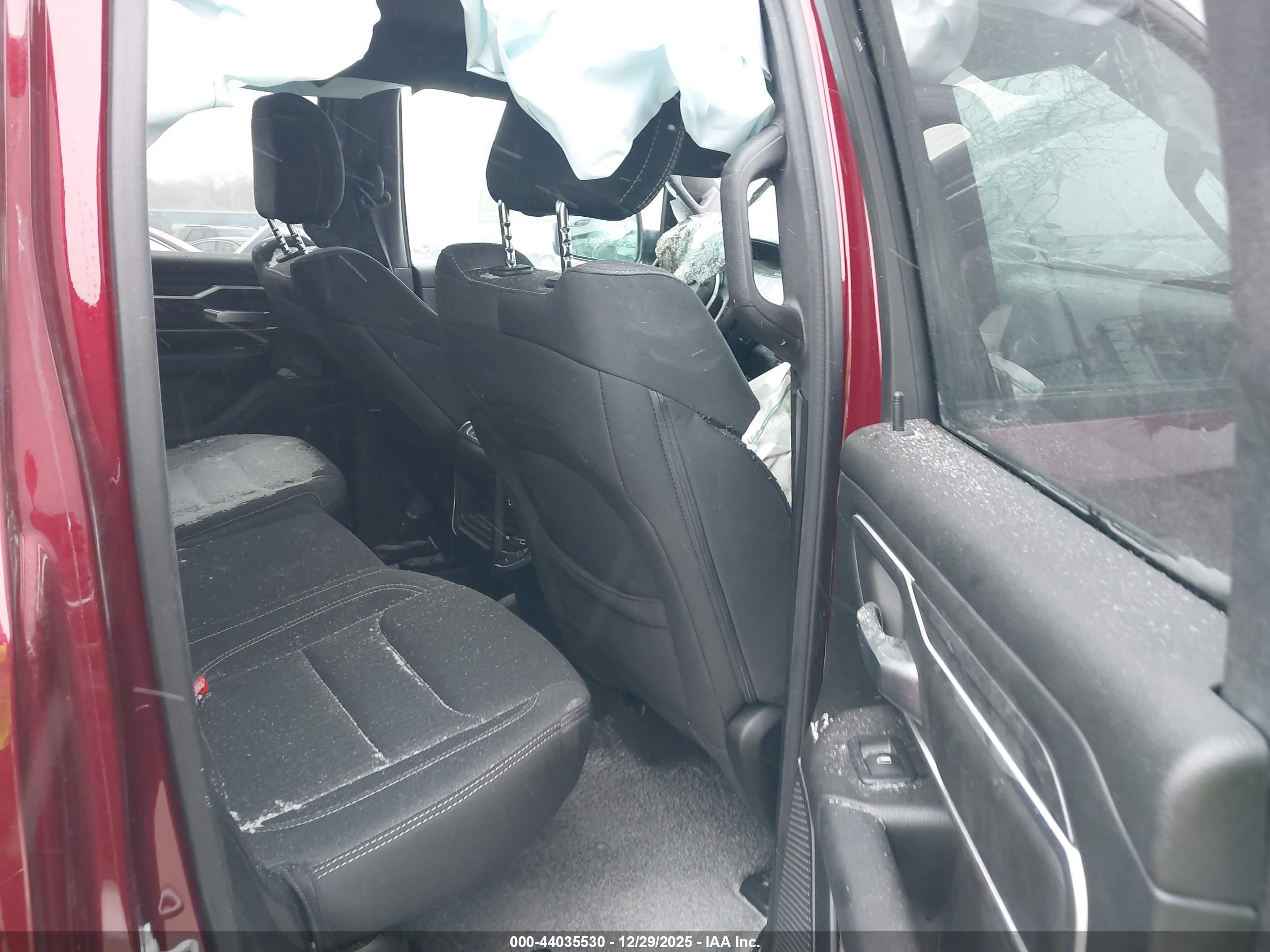 RAM 1500 image 8
