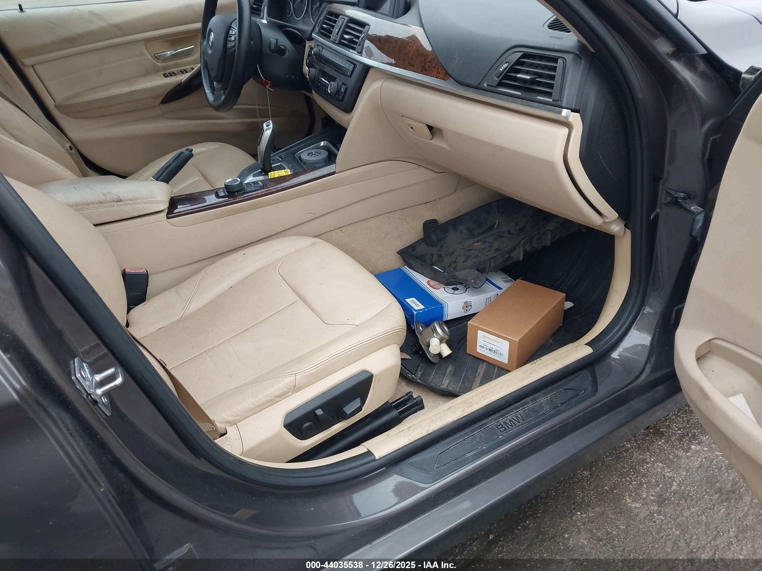 BMW 328I image 5