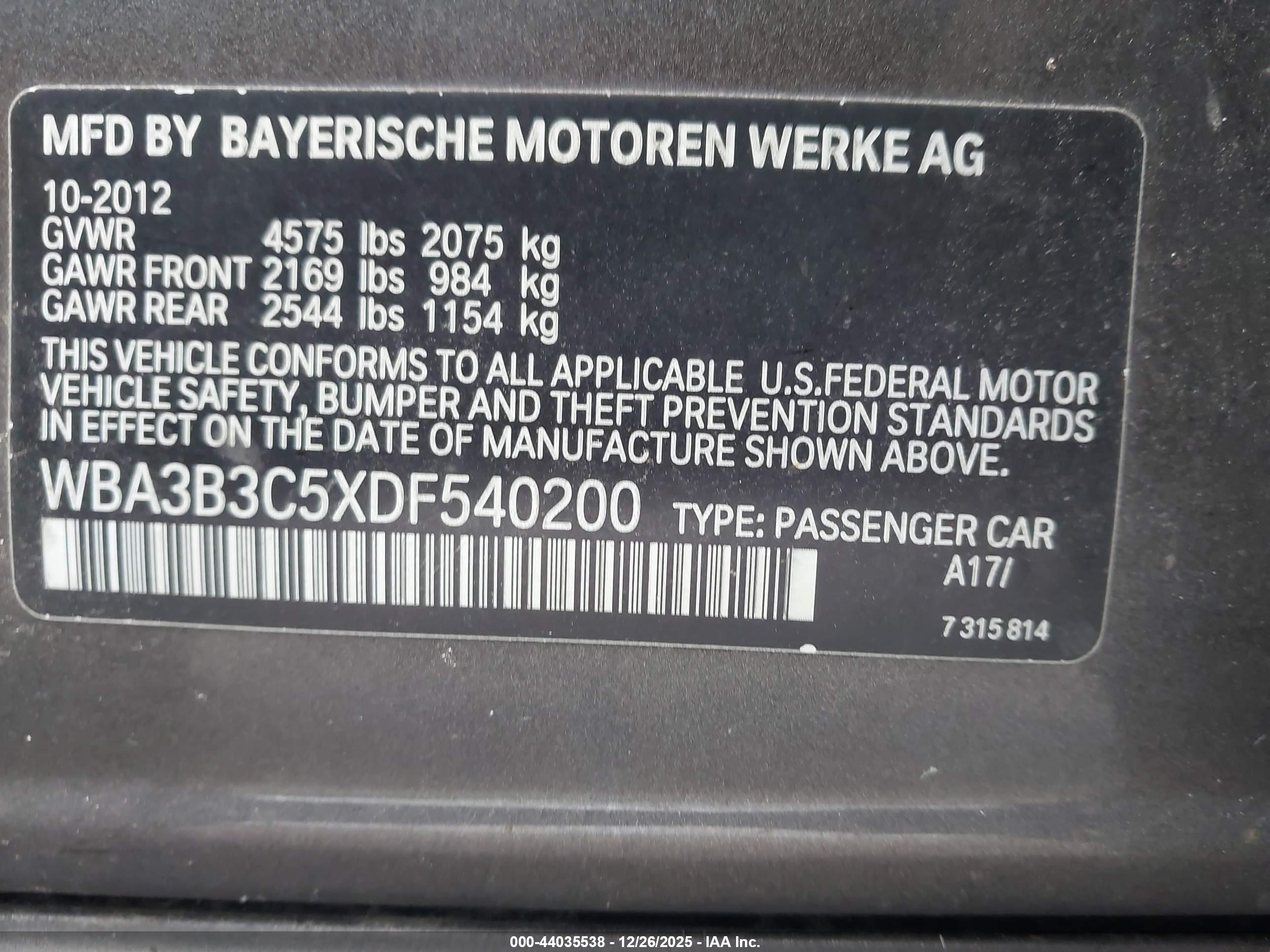 BMW 328I image 9