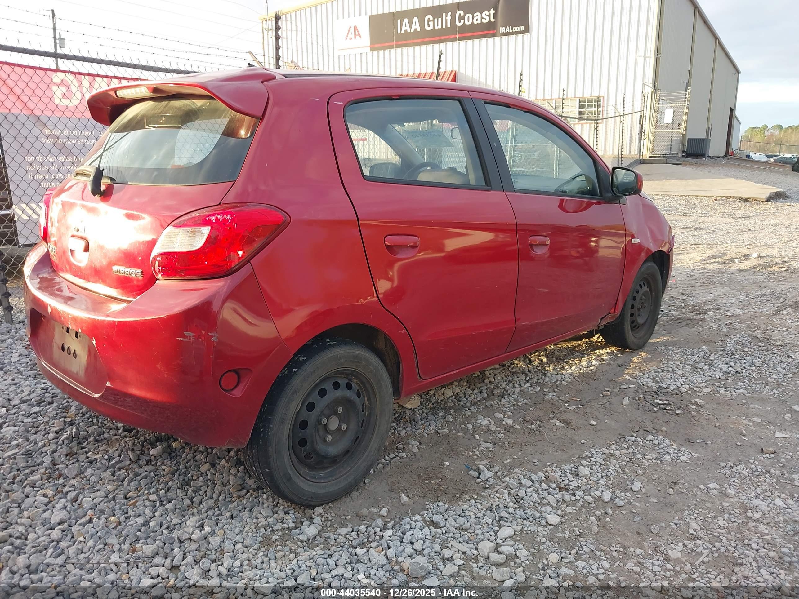 MITSUBISHI MIRAGE image 4
