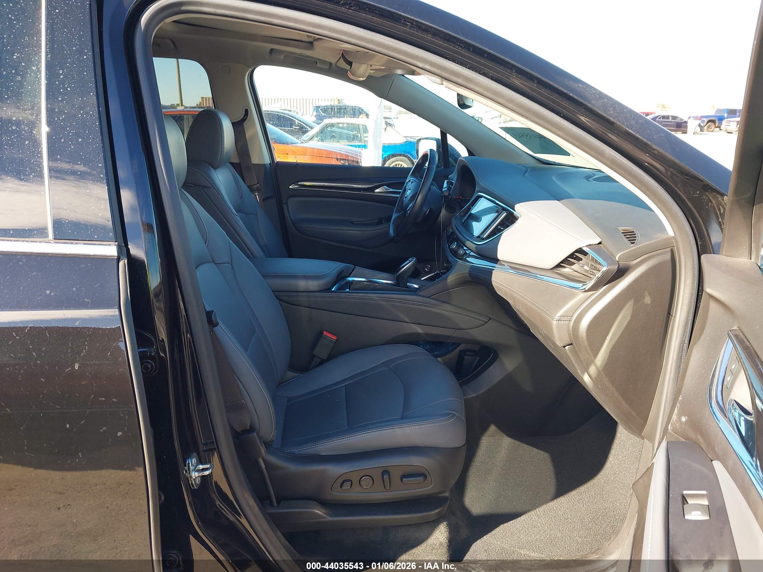 BUICK ENCLAVE image 5