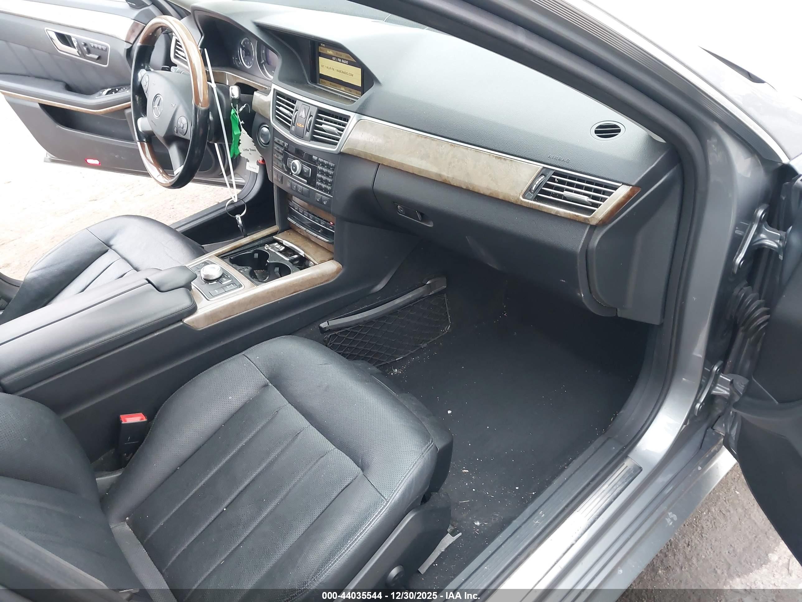 MERCEDES-BENZ E image 5