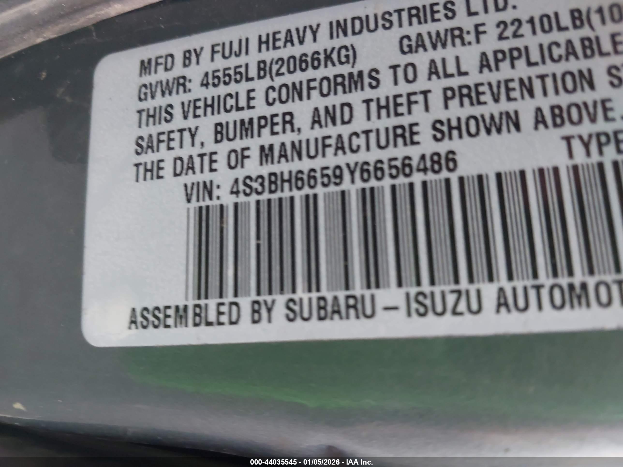 SUBARU OUTBACK image 9