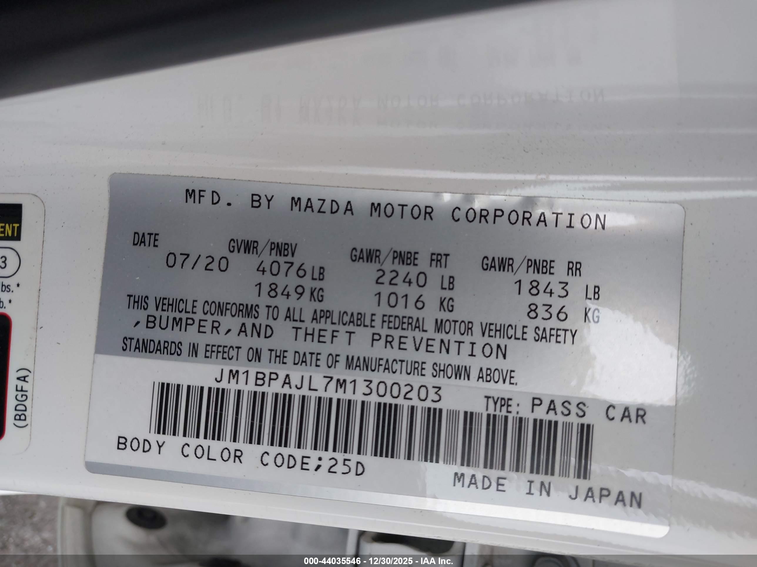 MAZDA MAZDA3 image 9
