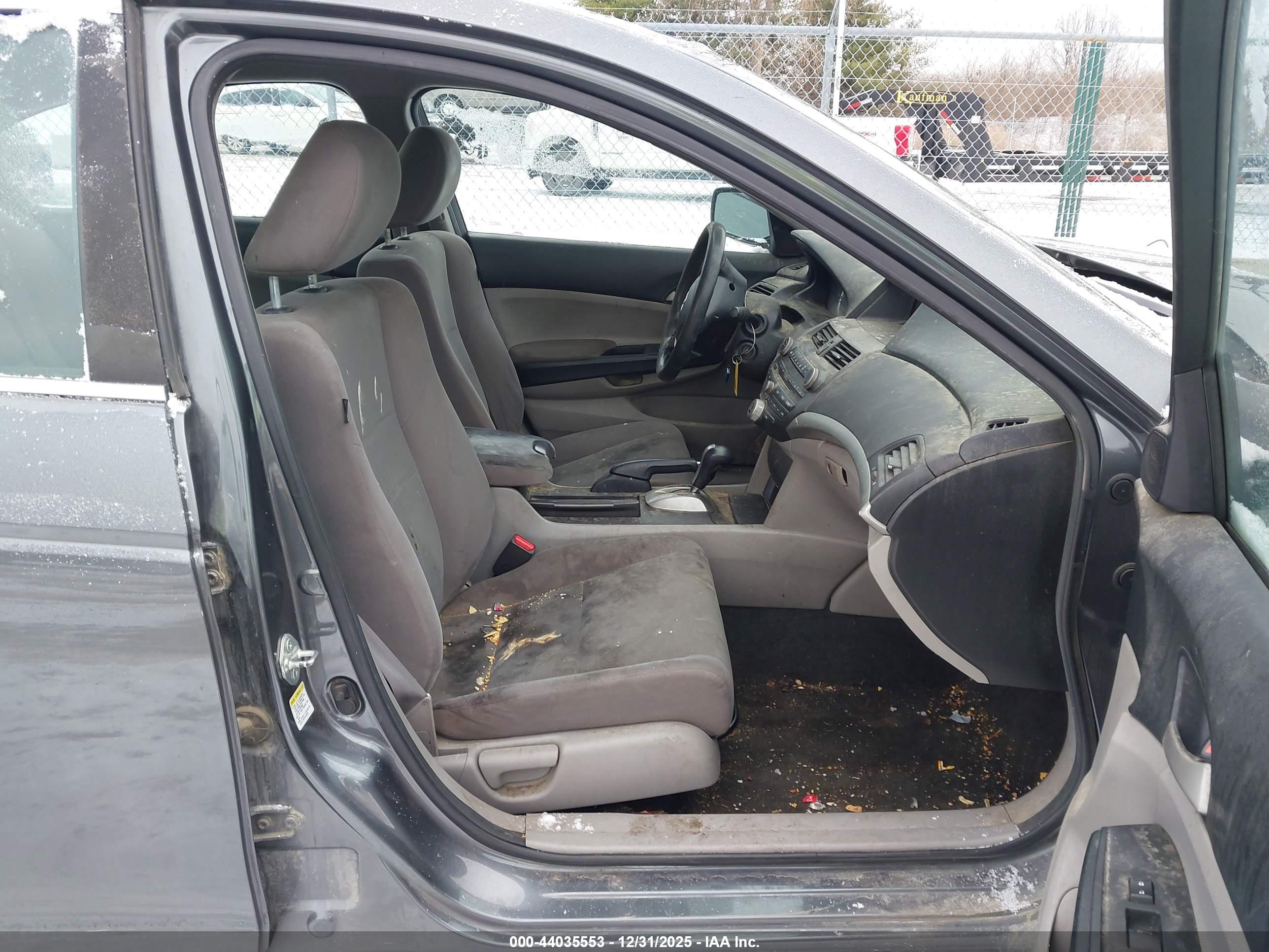 HONDA ACCORD image 5