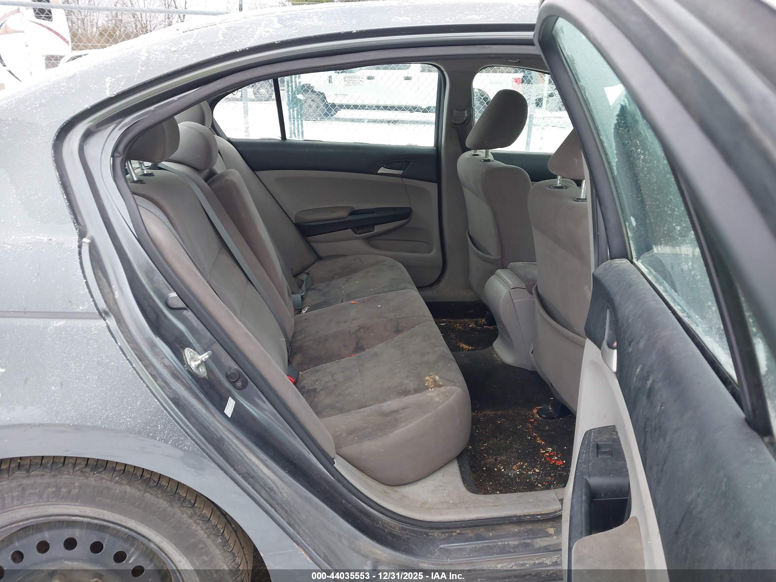 HONDA ACCORD image 8